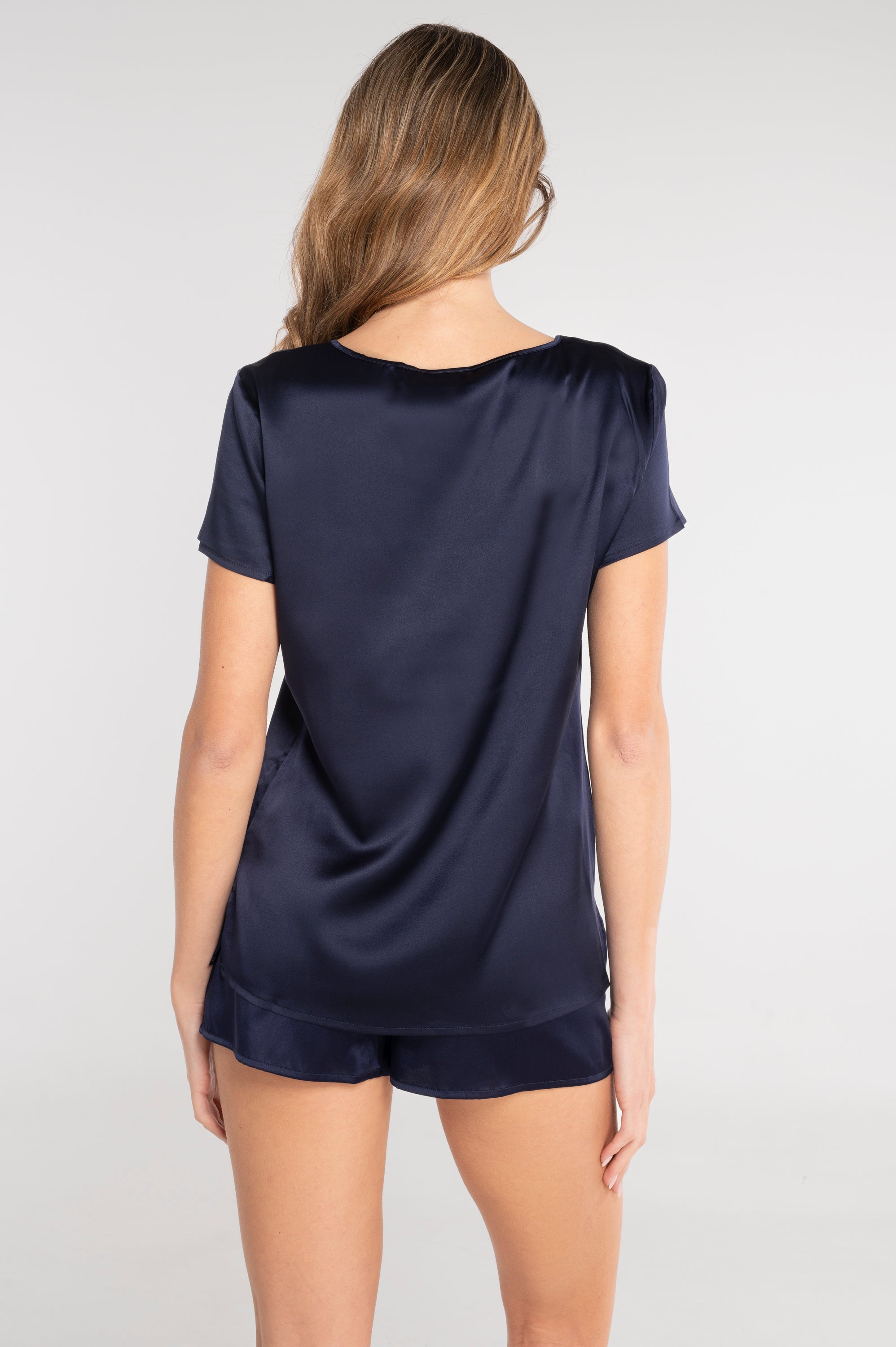 Top en soie stretch à manches courtes 10308