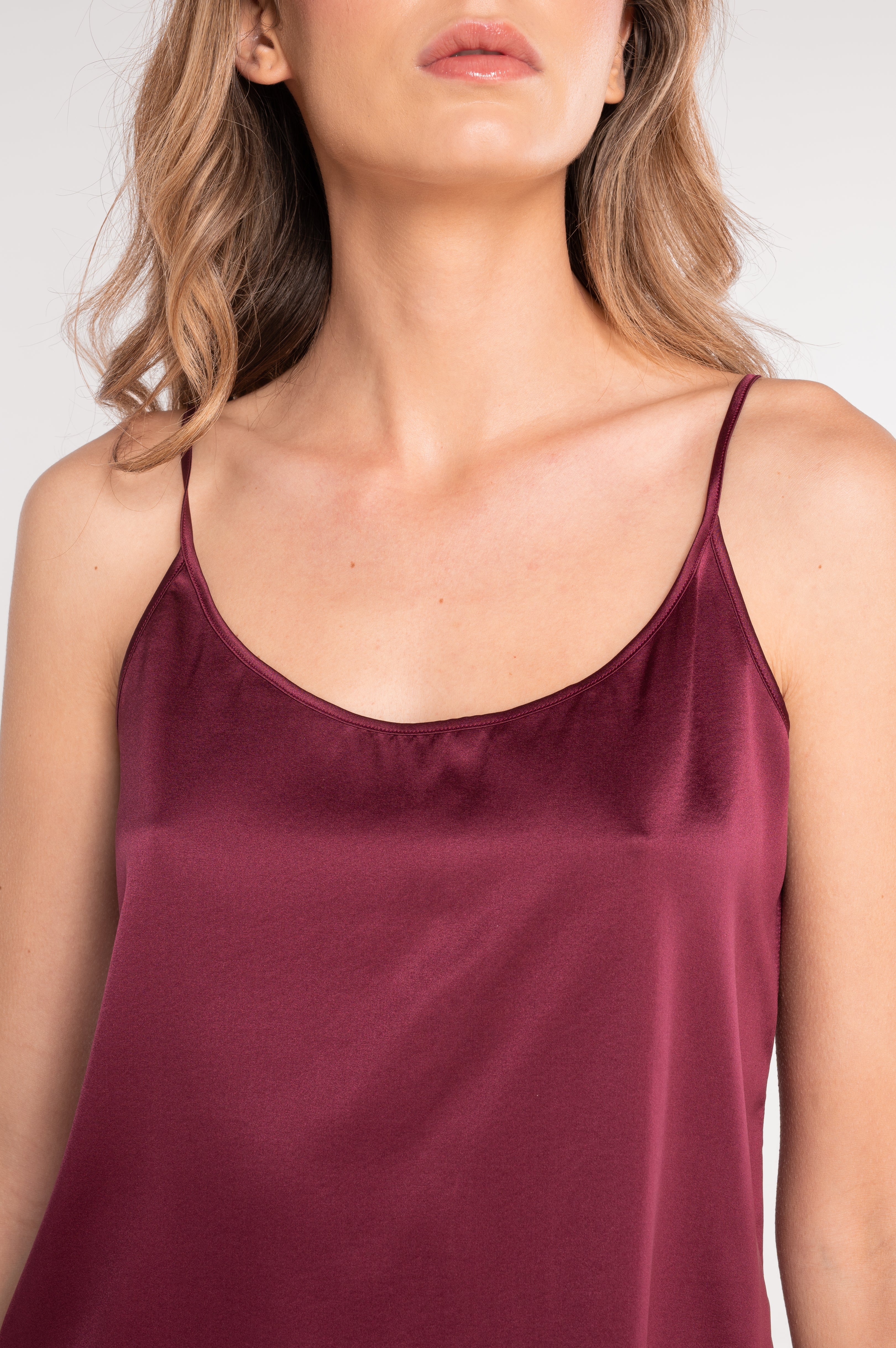 Top Spaghetti en Soie Stretch 10305