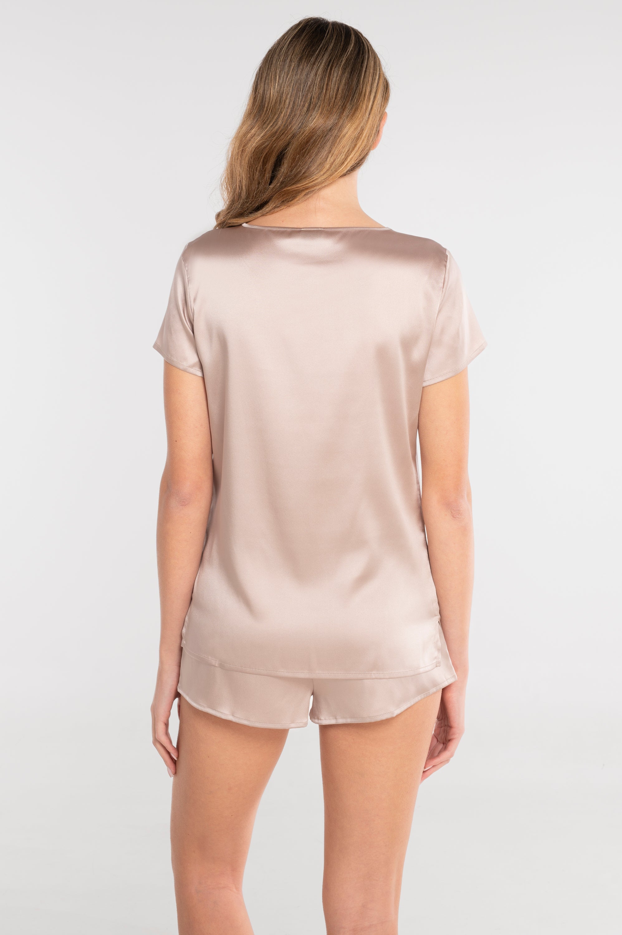 Top en soie stretch à manches courtes 10308
