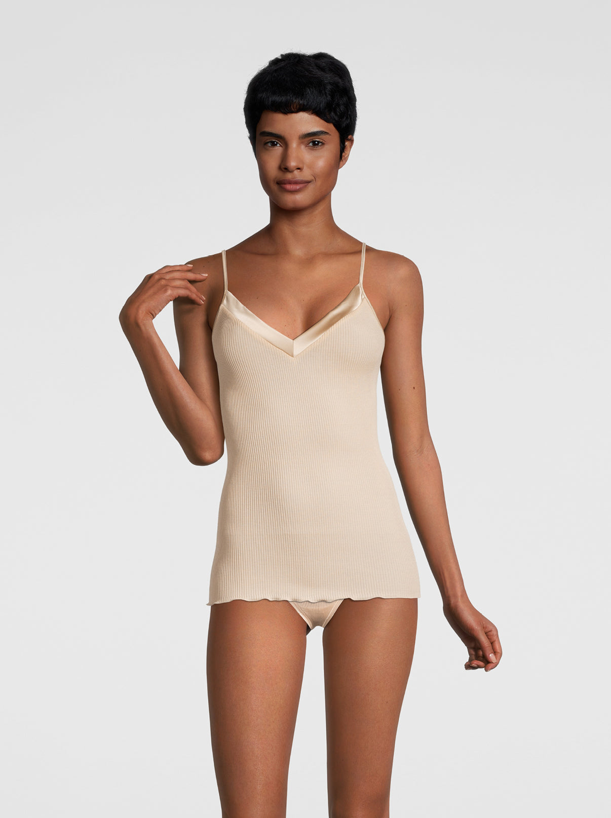 Filoscozia Spaghetti V Neck Top with Satin Edging 16130 - Oscalito