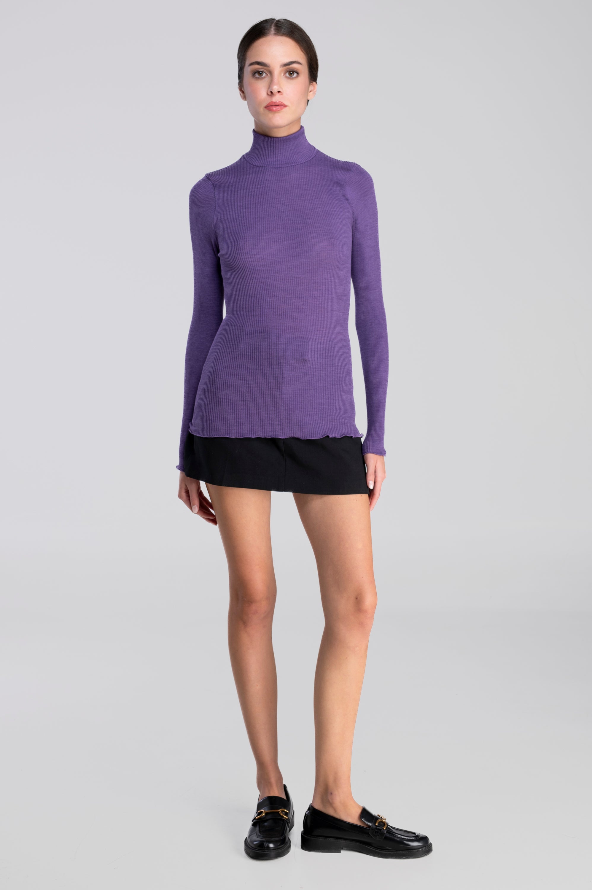 Pull à col montant à manches longues en laine et soie 3429