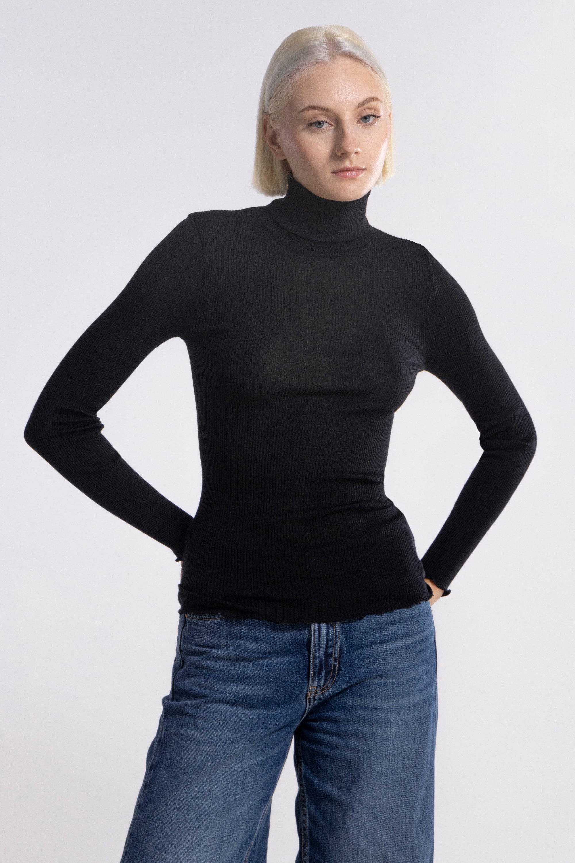 Long-Sleeved Turtleneck shirt in Wool and Silk 3438 - Oscalito
