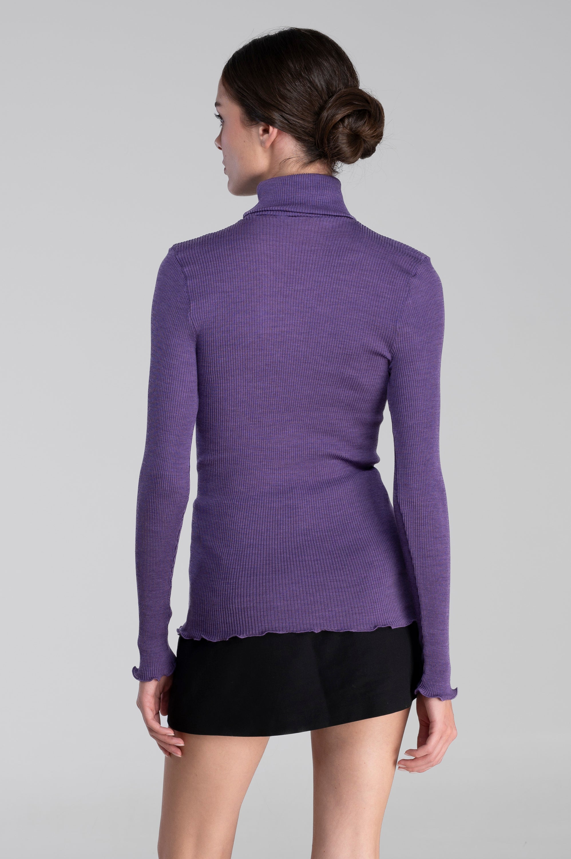 Pull à col roulé en laine et soie 3438