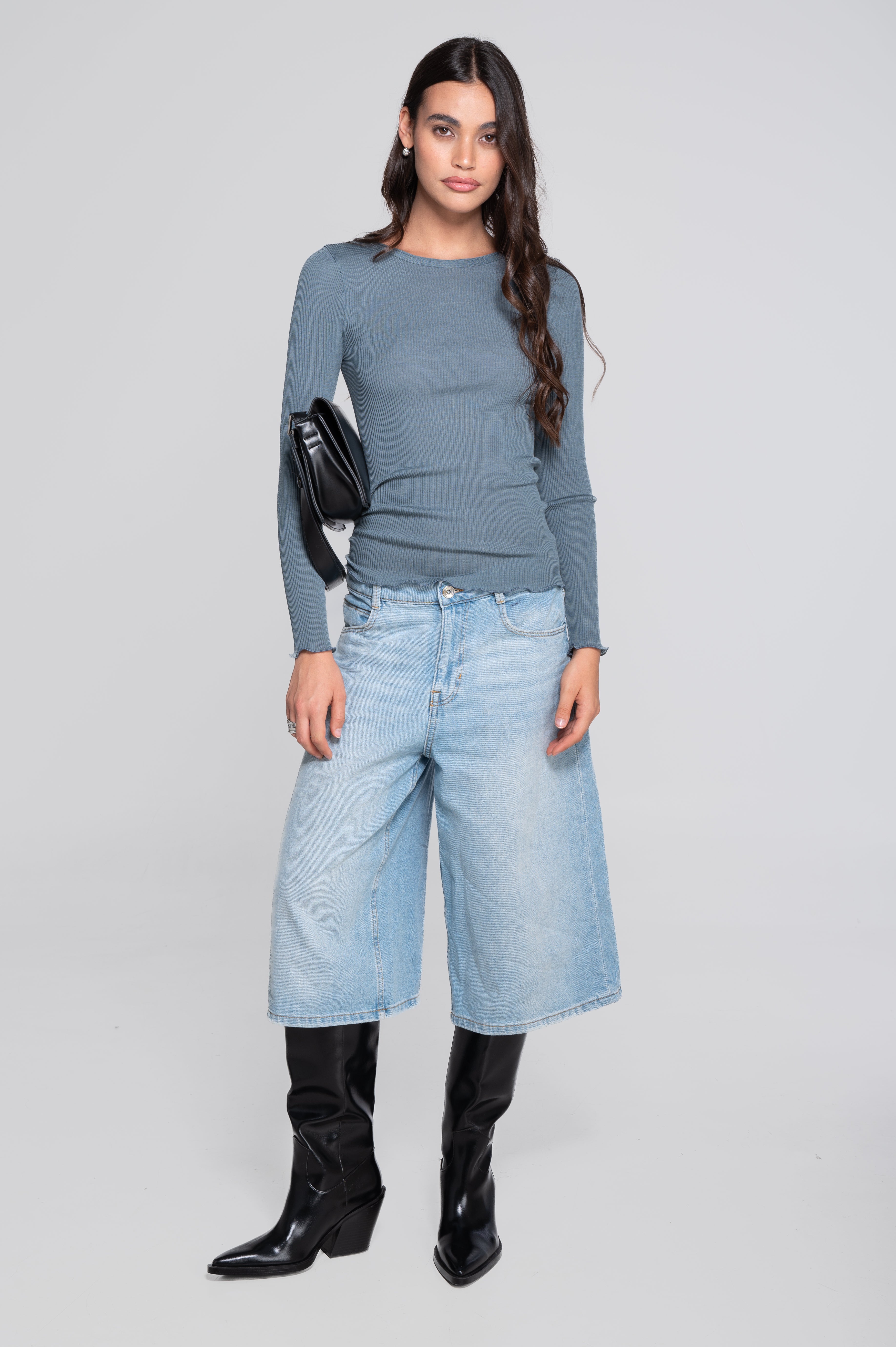 Haut à manches longues en laine et soie côtelée 3446R