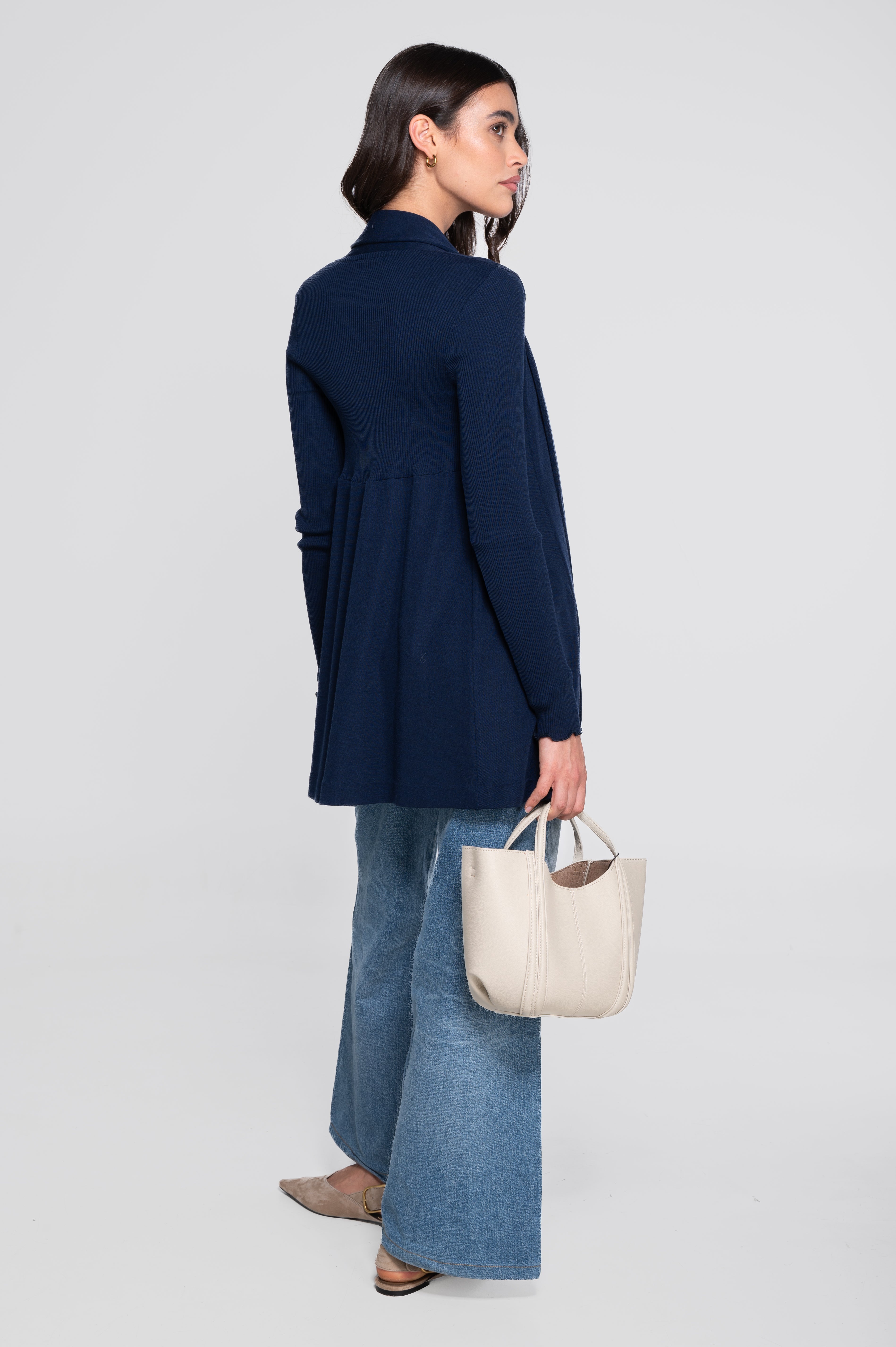 Wool and silk long sleeves cardigan 3463