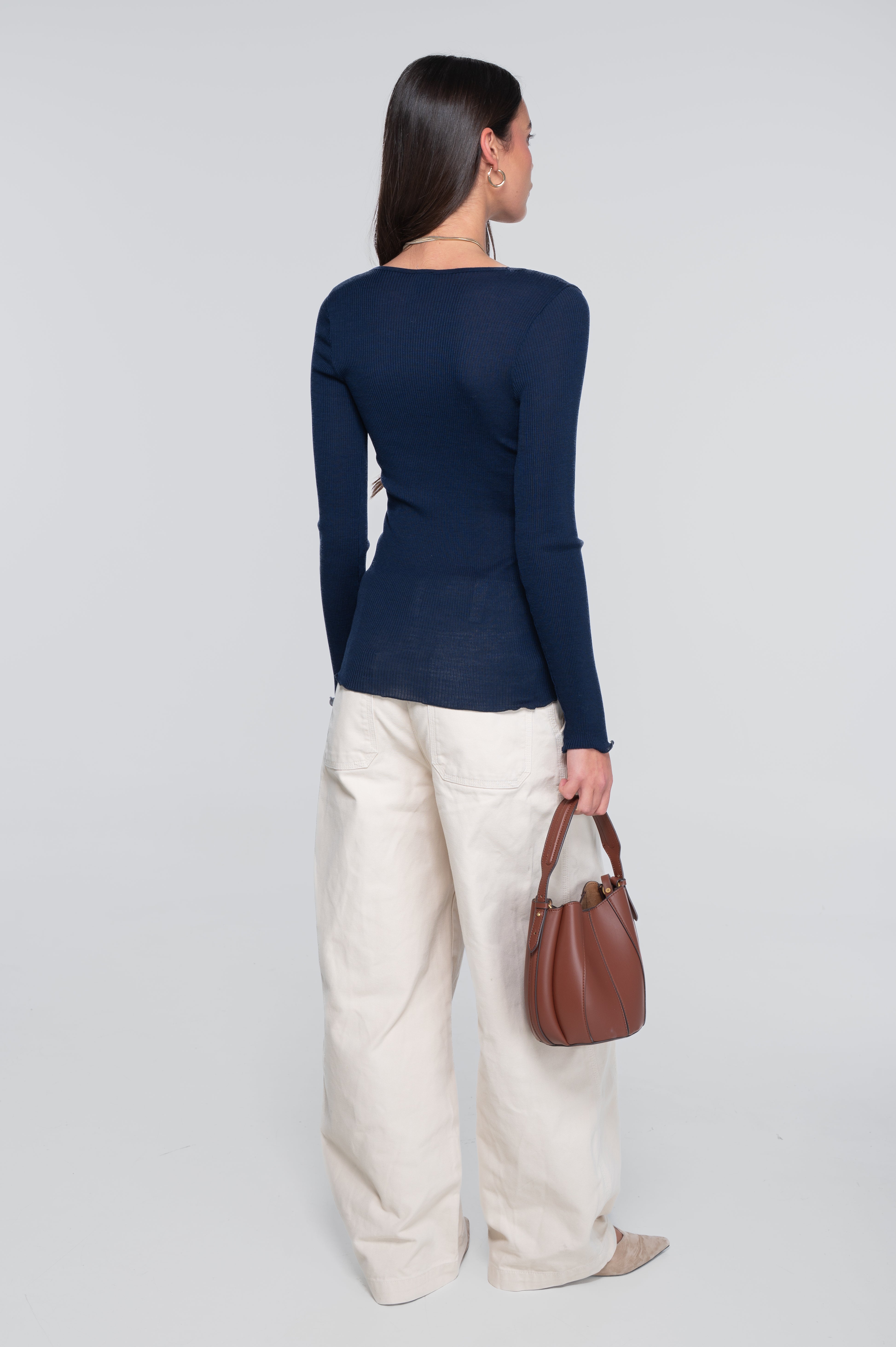 Wool and silk long sleeves V neck shirt 3486