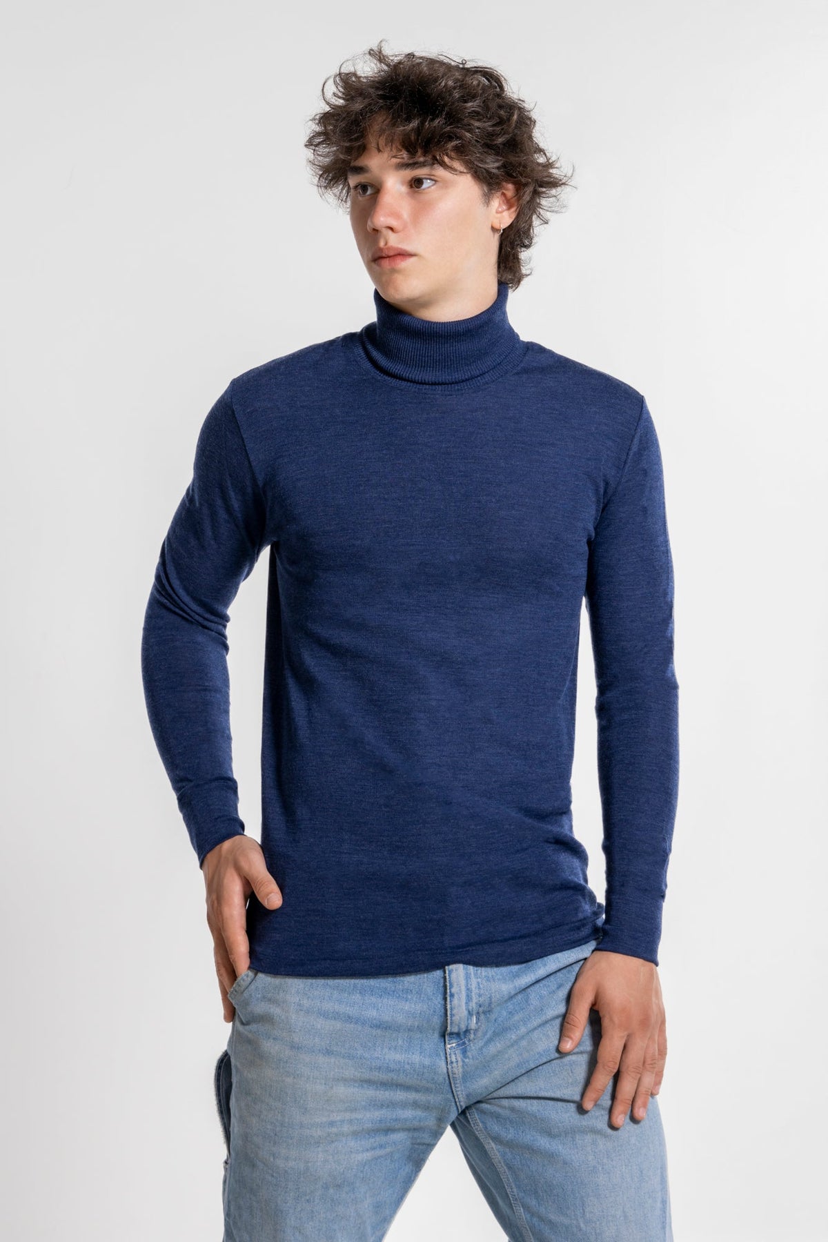 Men s turtleneck in wool and silk 629