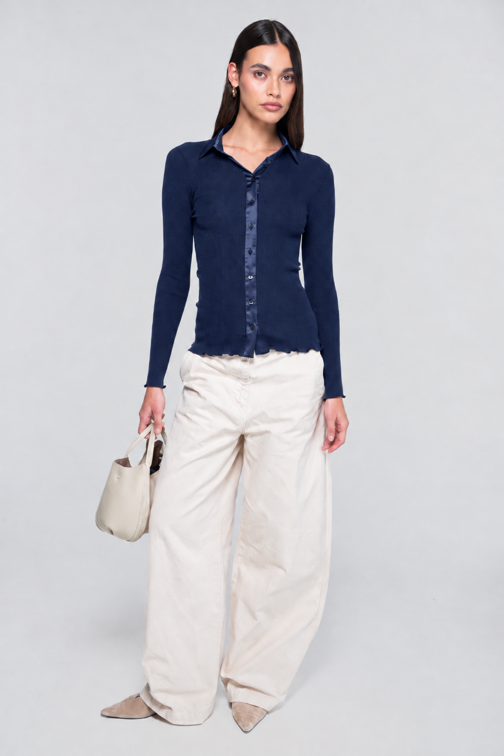 Wool and silk long sleeves shirt with satin details 6350