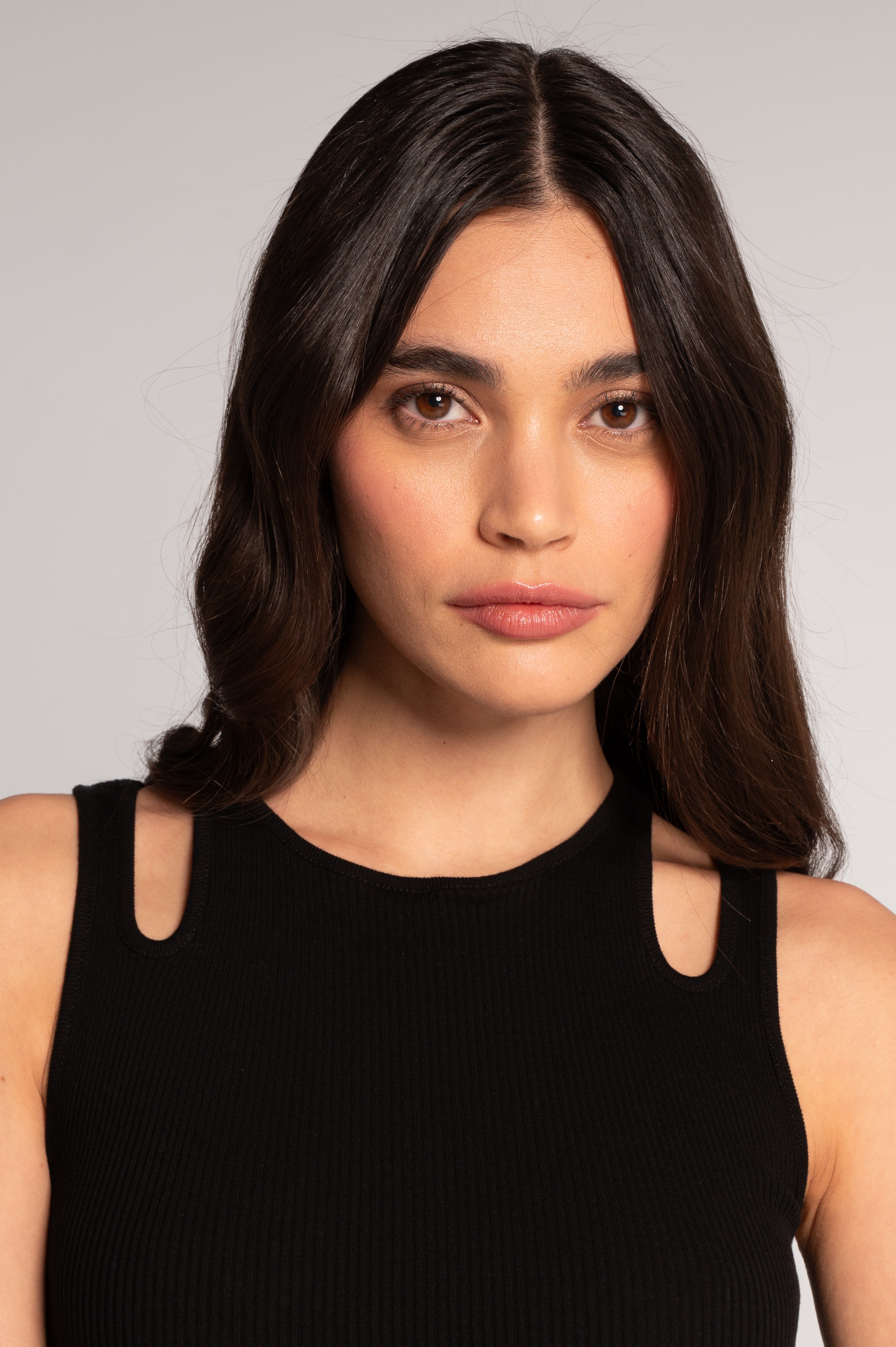 Cotton tank top with shoulder cut-outs 7153