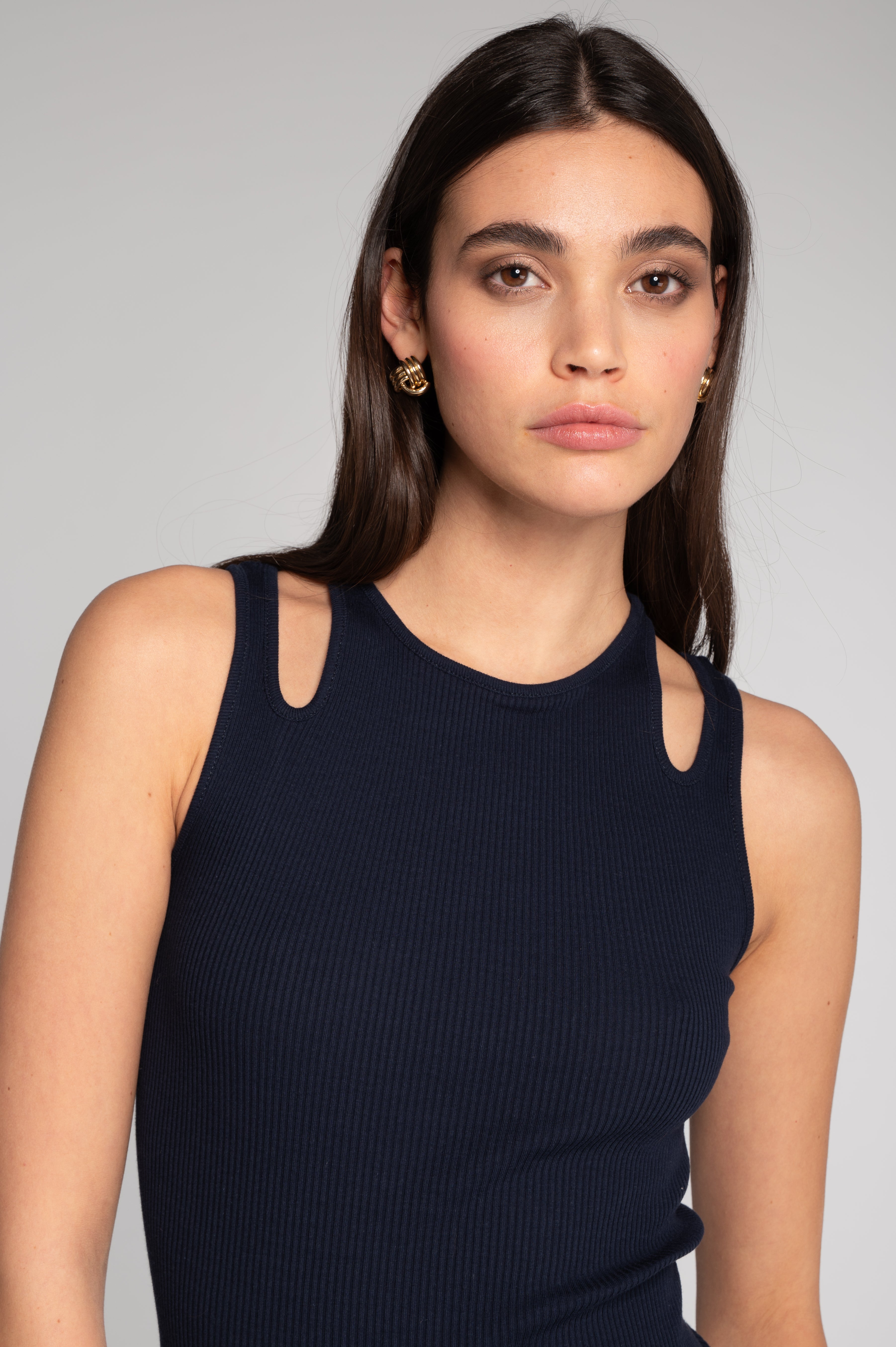 Cotton tank top with shoulder cut-outs 7153