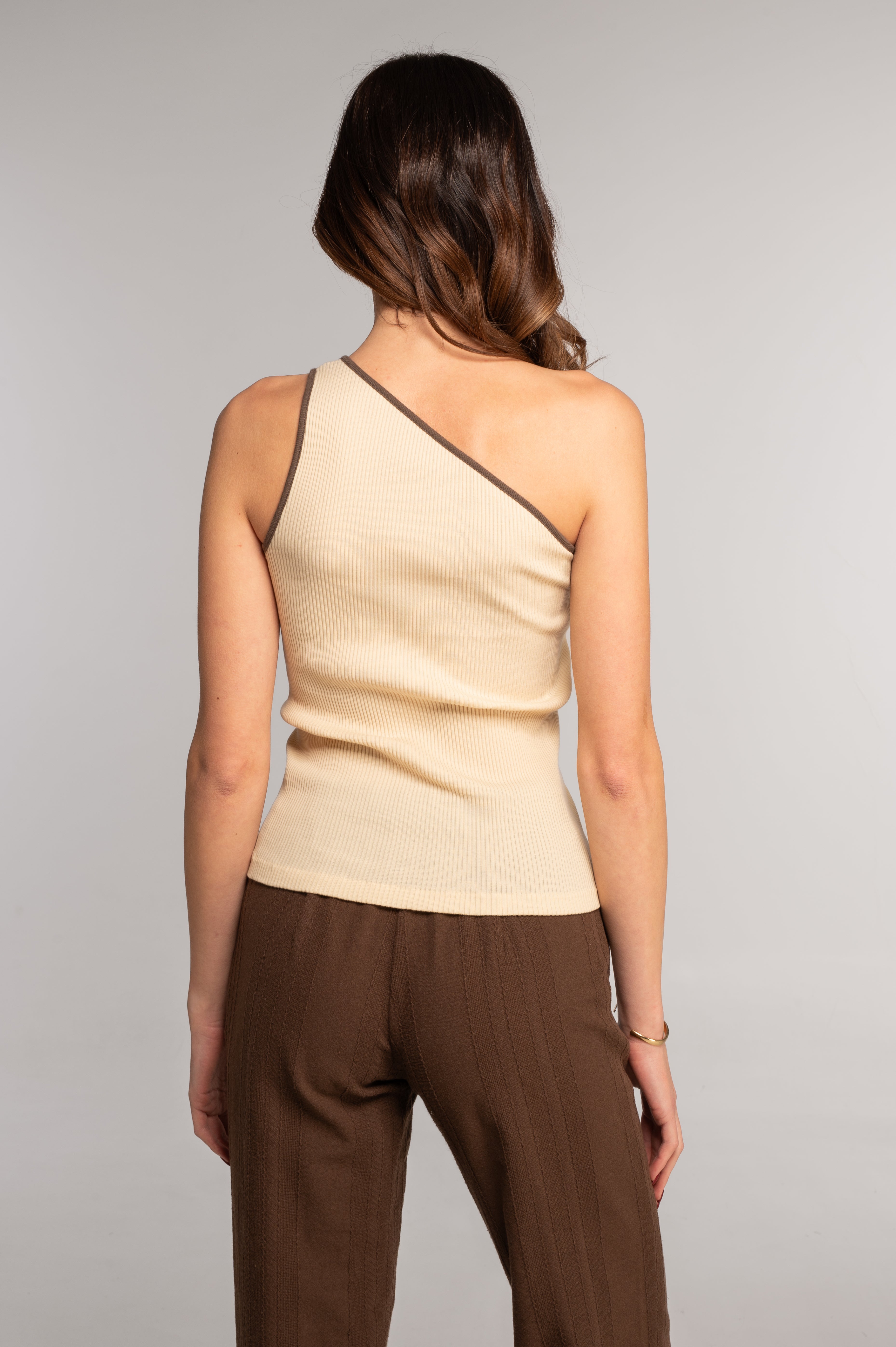 Cotton one-shoulder top 7171