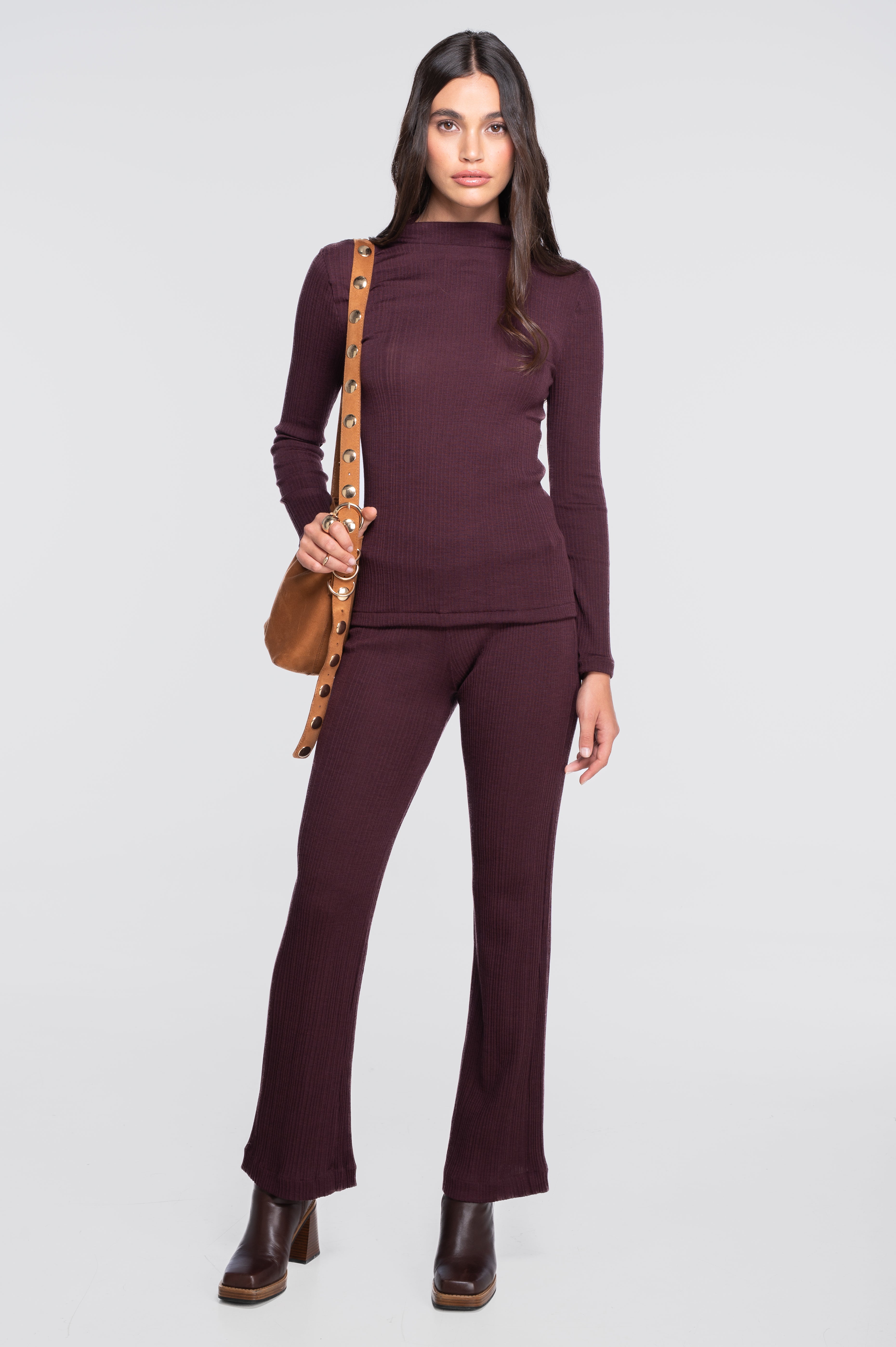 Haut à manches longues et col montant en laine et soie 7466