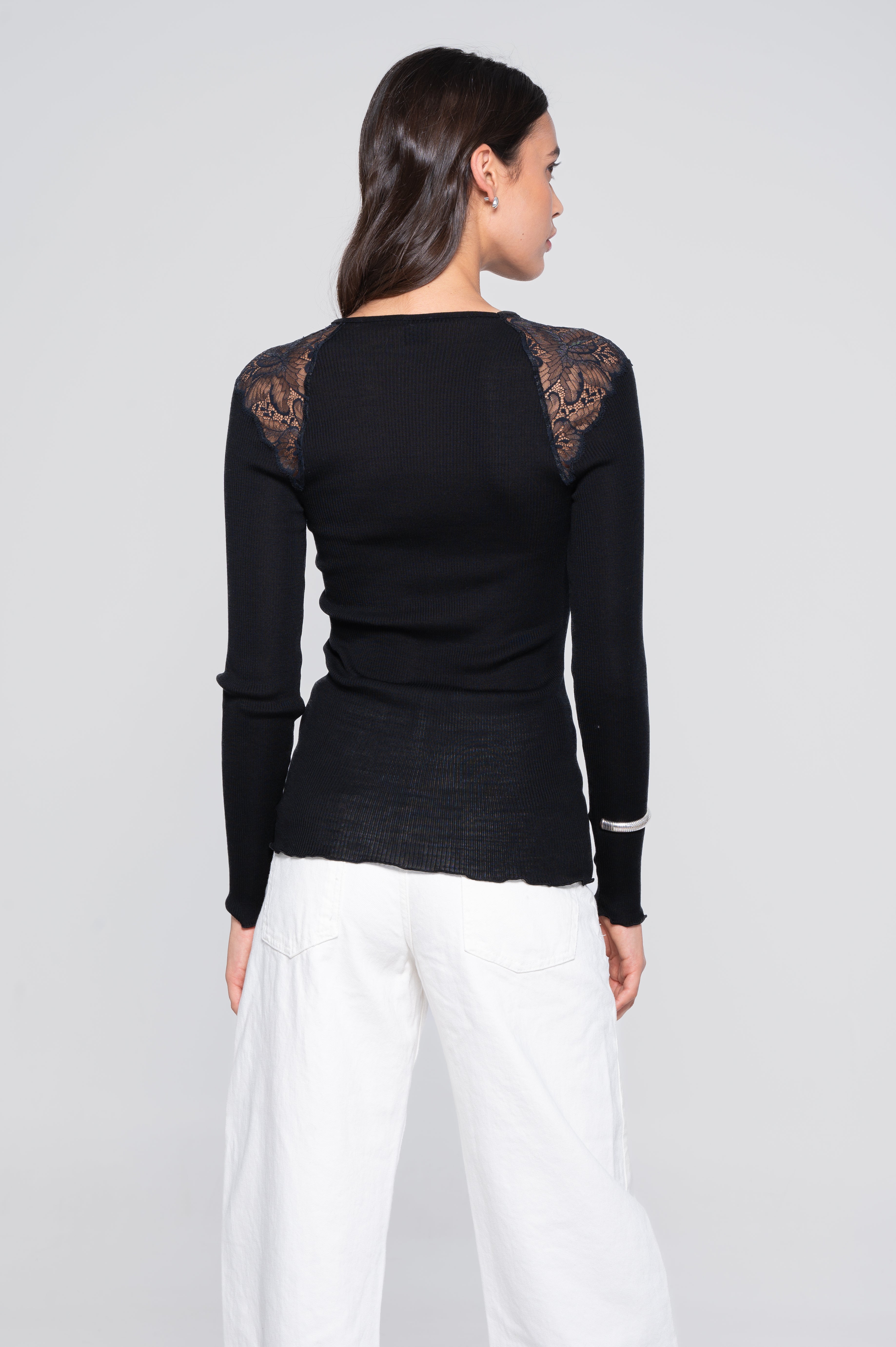 Haut à manches longues femme 70% laine, 30% soie 7612