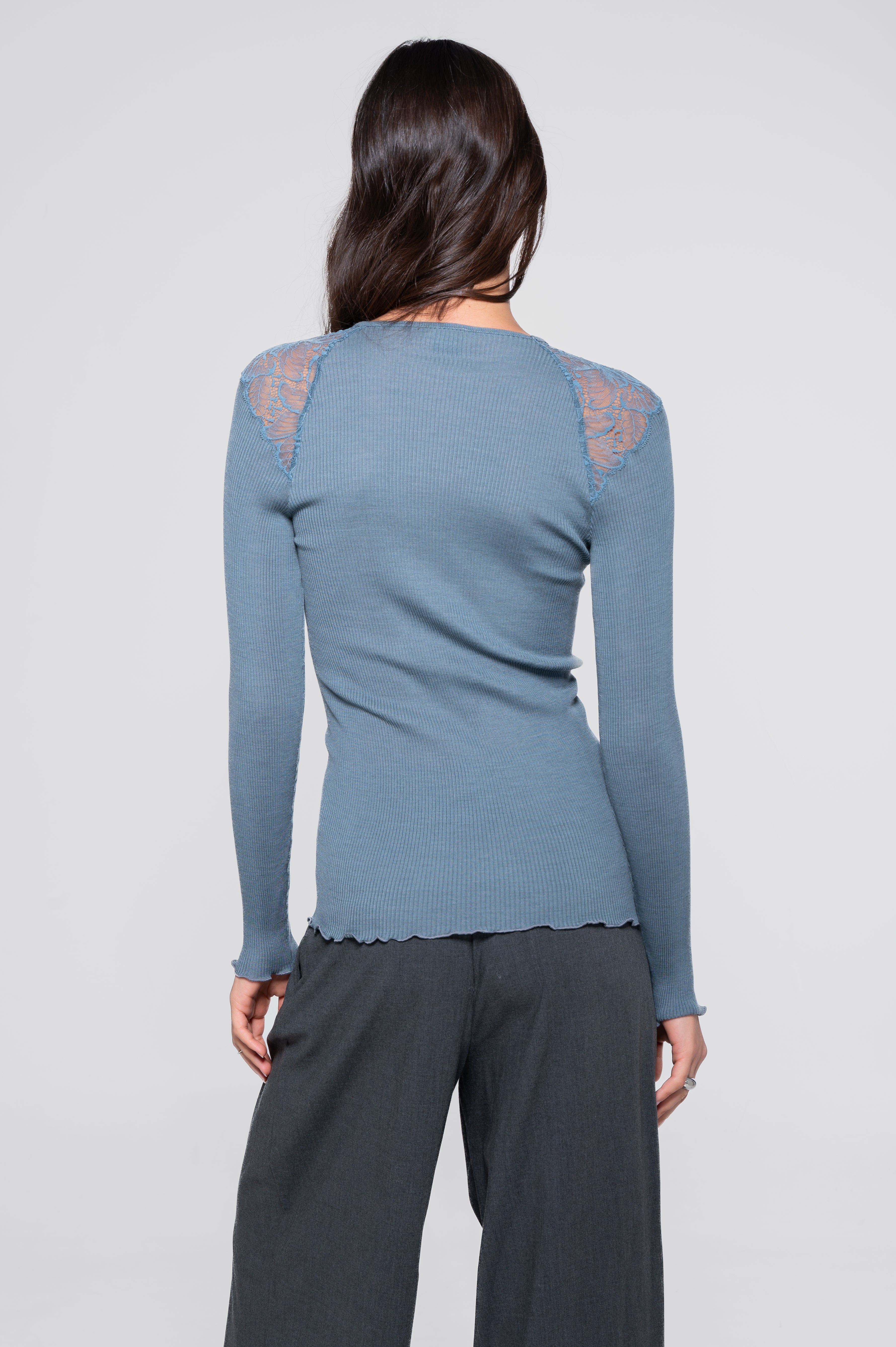 Haut à manches longues femme 70% laine, 30% soie 7612