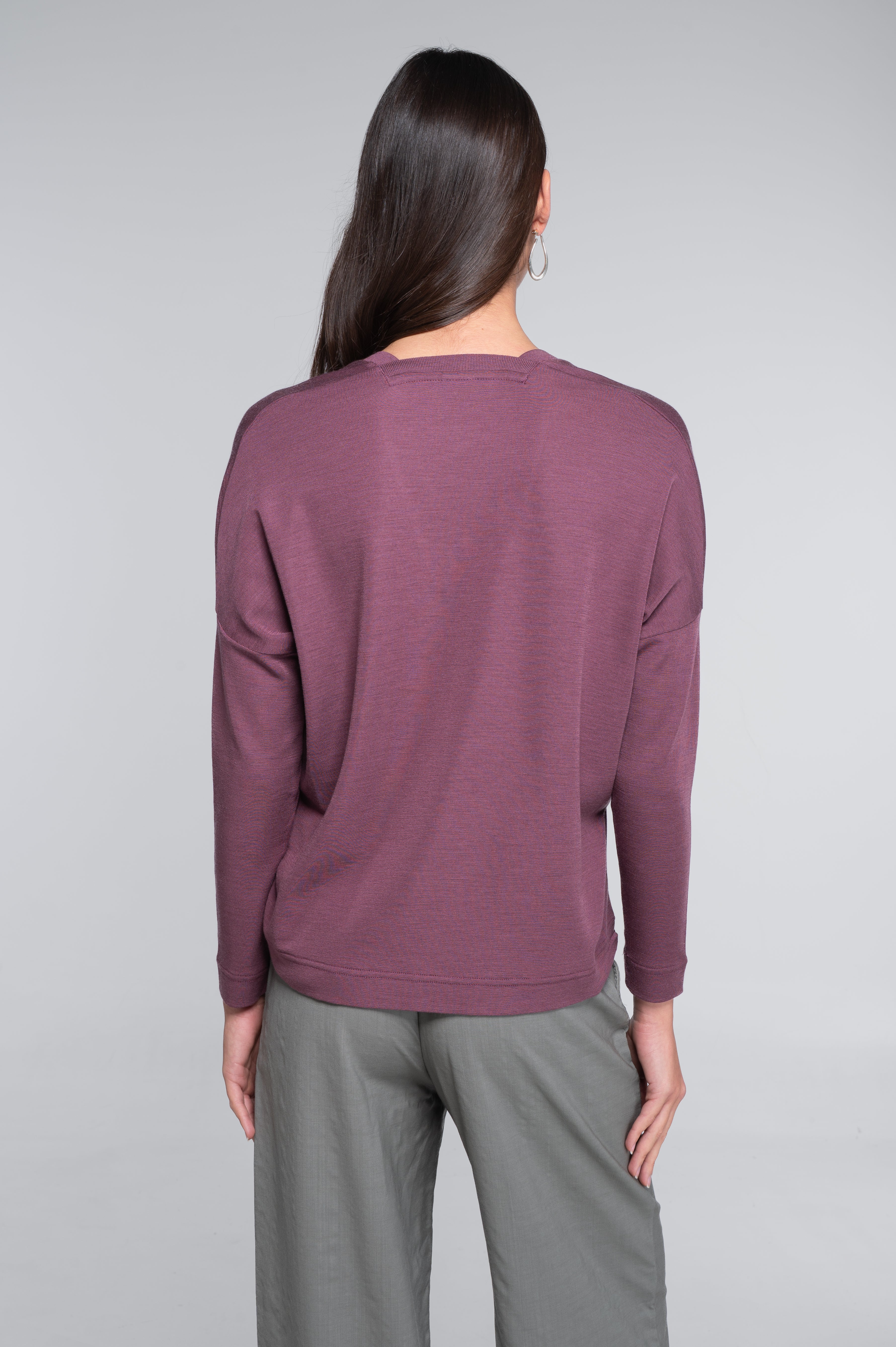 Wool and silk long sleeves V neck shirt 7636