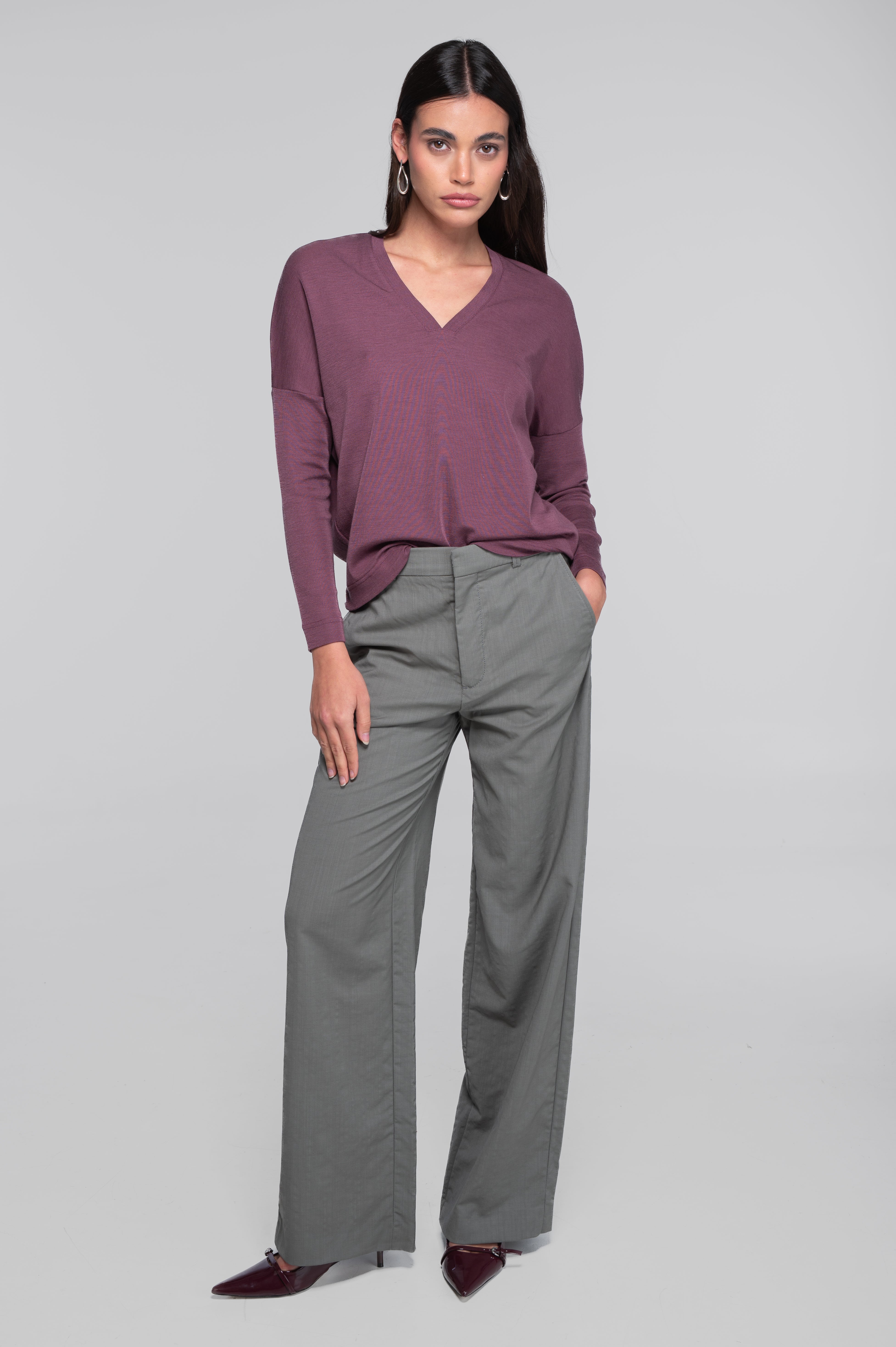 Wool and silk long sleeves V neck shirt 7636