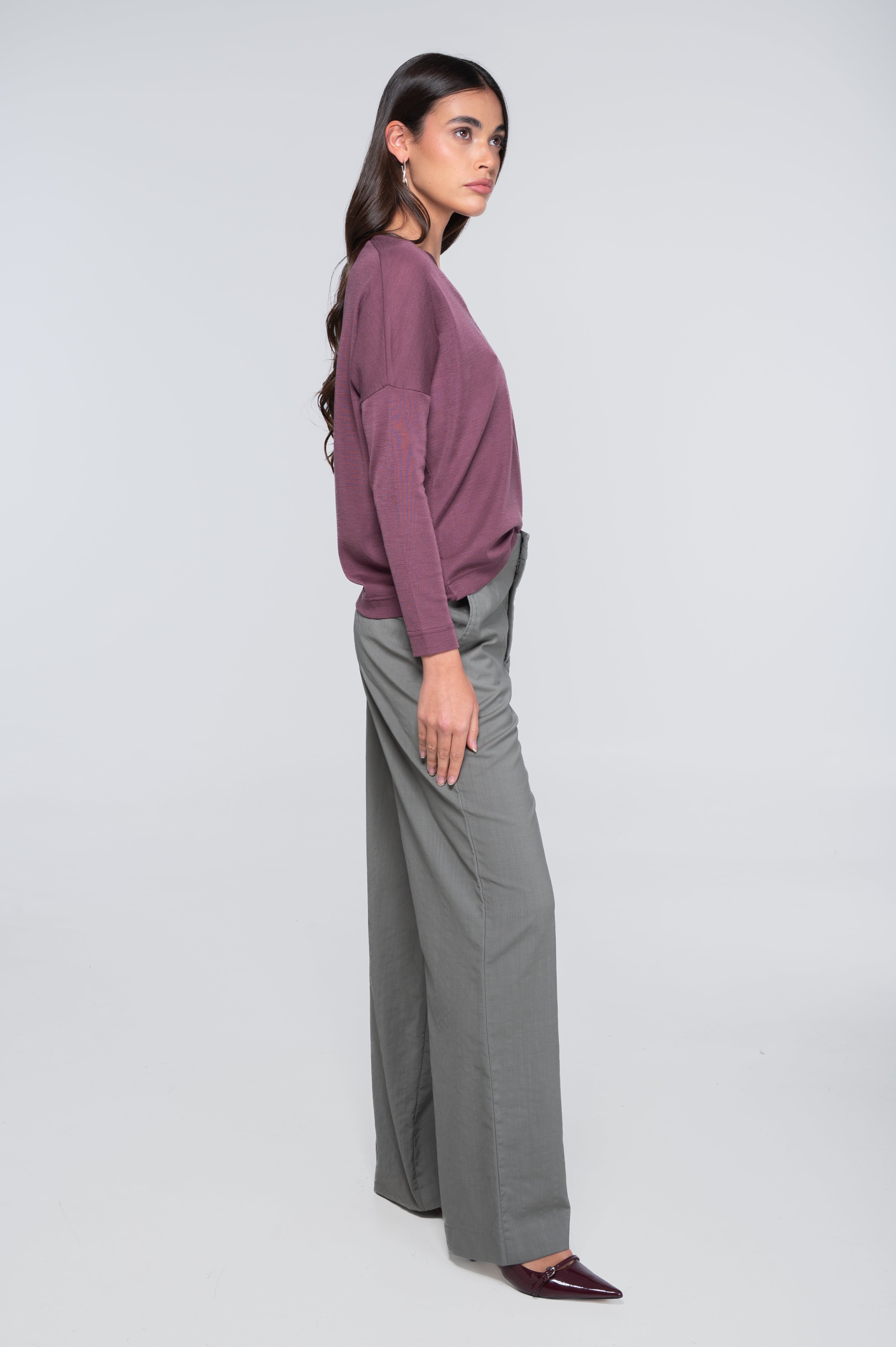 Wool and silk long sleeves V neck shirt 7636