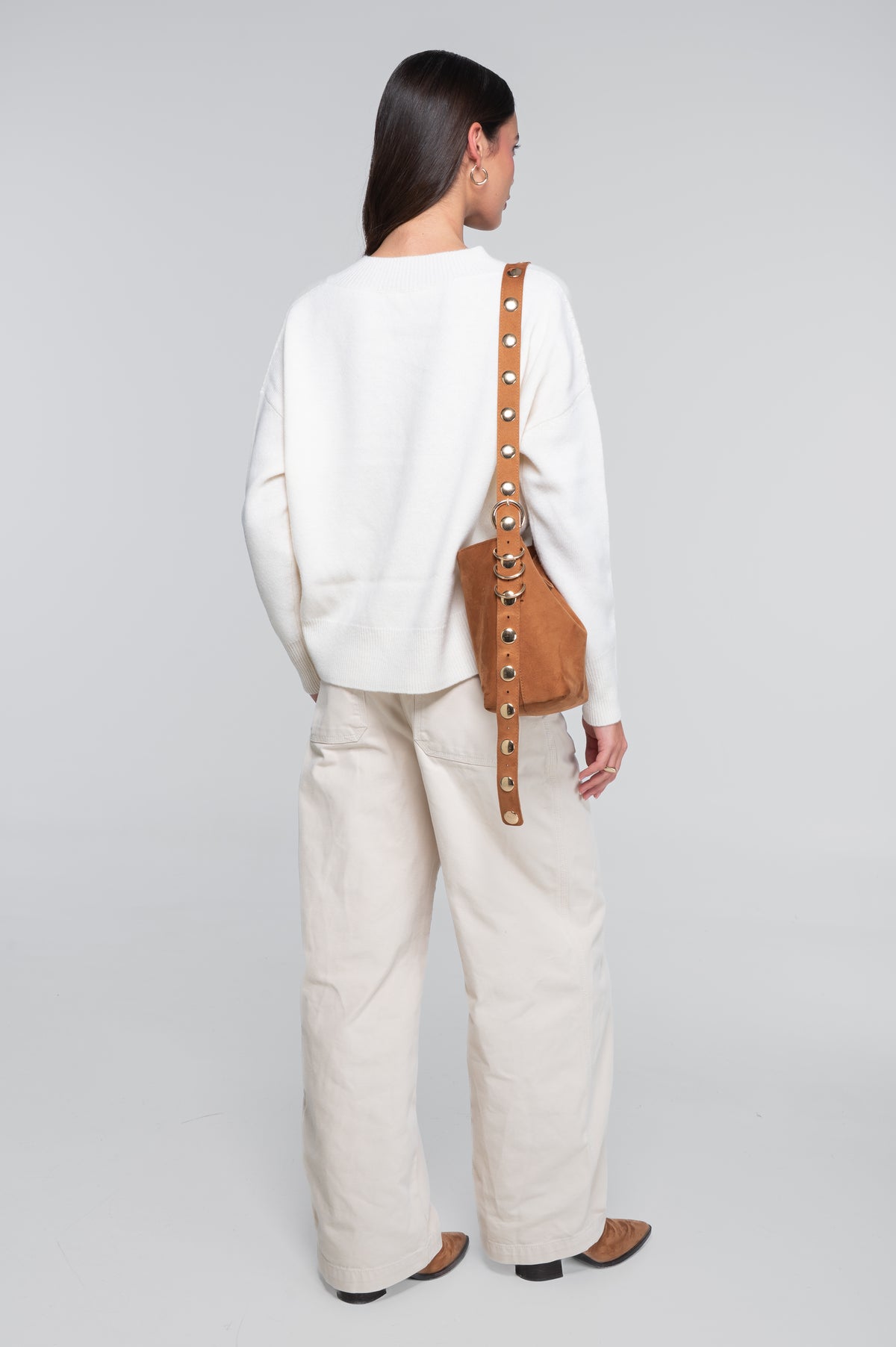 V neck pullover in pure carded wool 7672