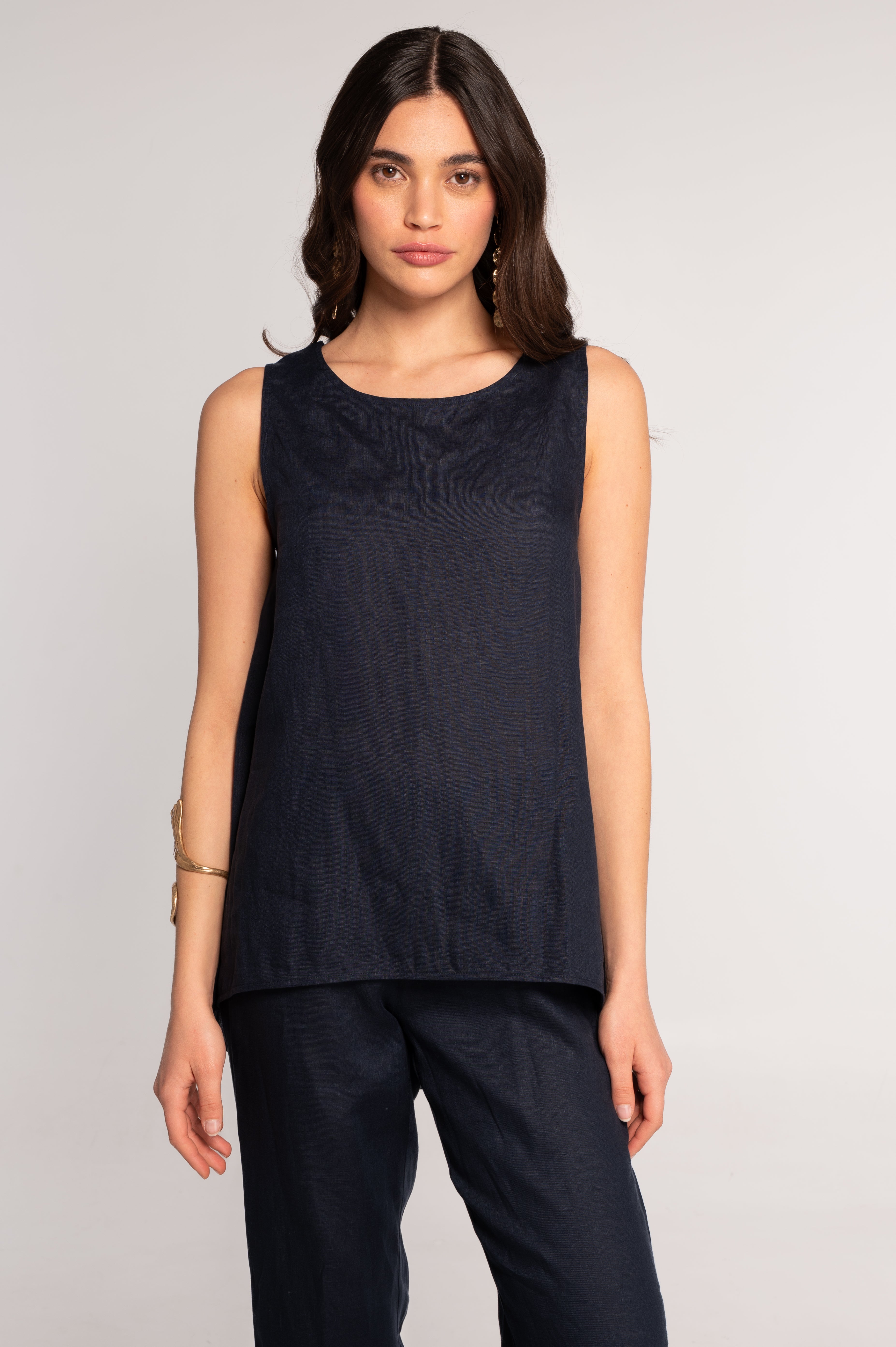 Linen sleeveless flared top 7740
