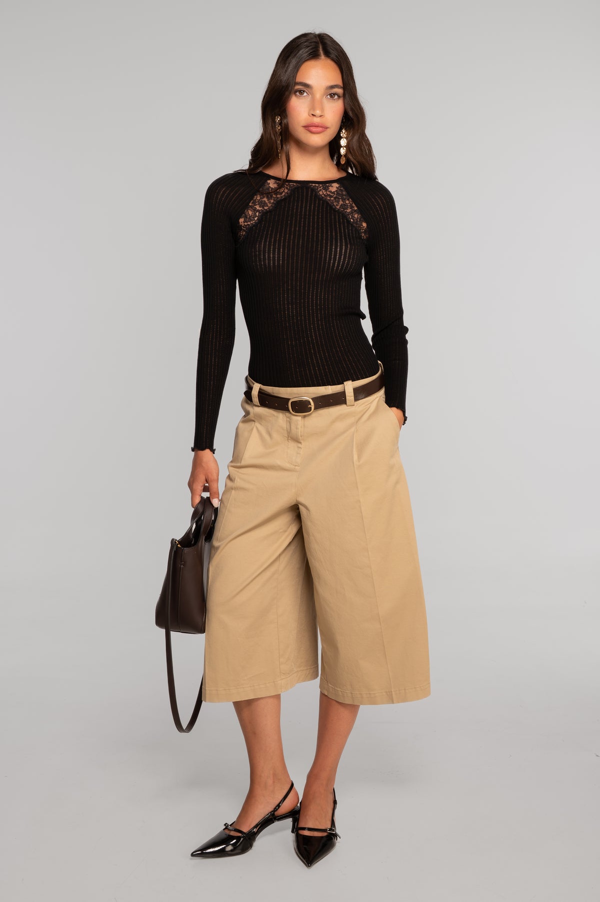 Long sleeves roundneck shirt in ajouré wool and silk with Chantilly lace 7849