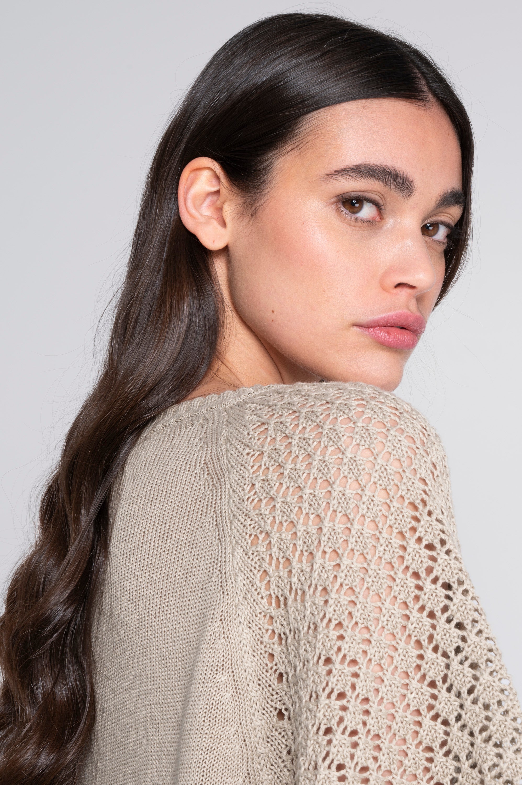 Cotton tricot blouse with batwing raglan sleeves 7574