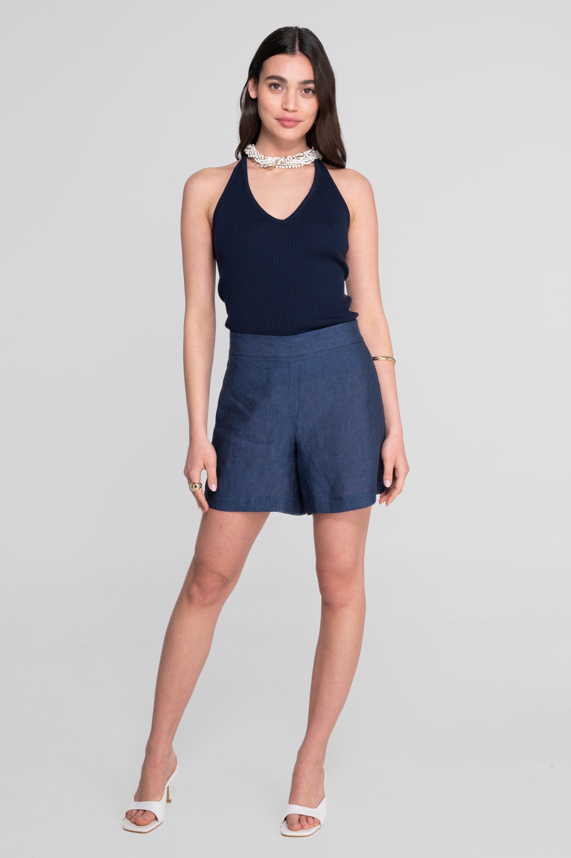 Flared linen shorts 7537L