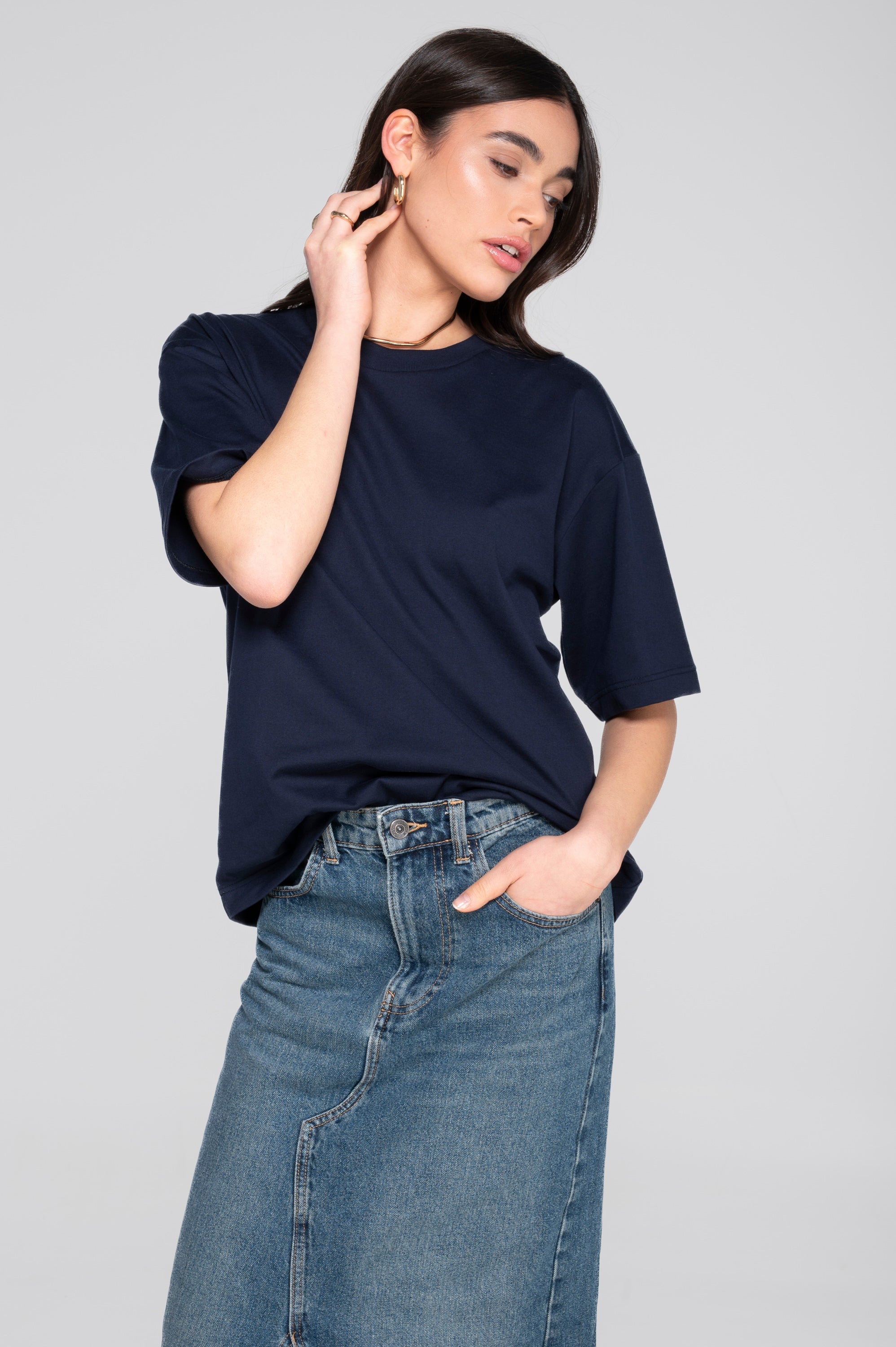 Round neck T-shirt in heavyweight jersey cotton 7571