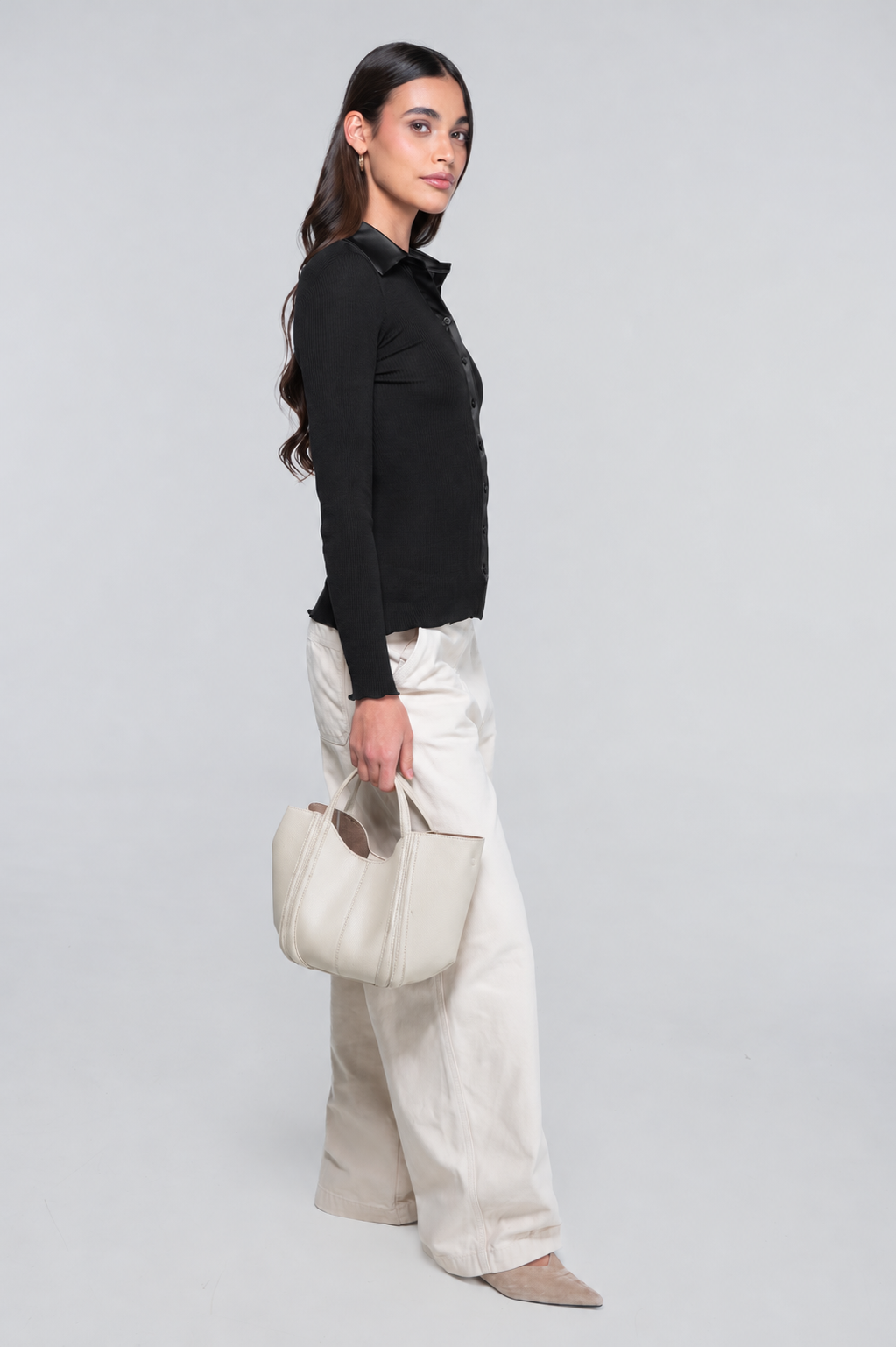 Wool and silk long sleeves shirt with satin details 6350