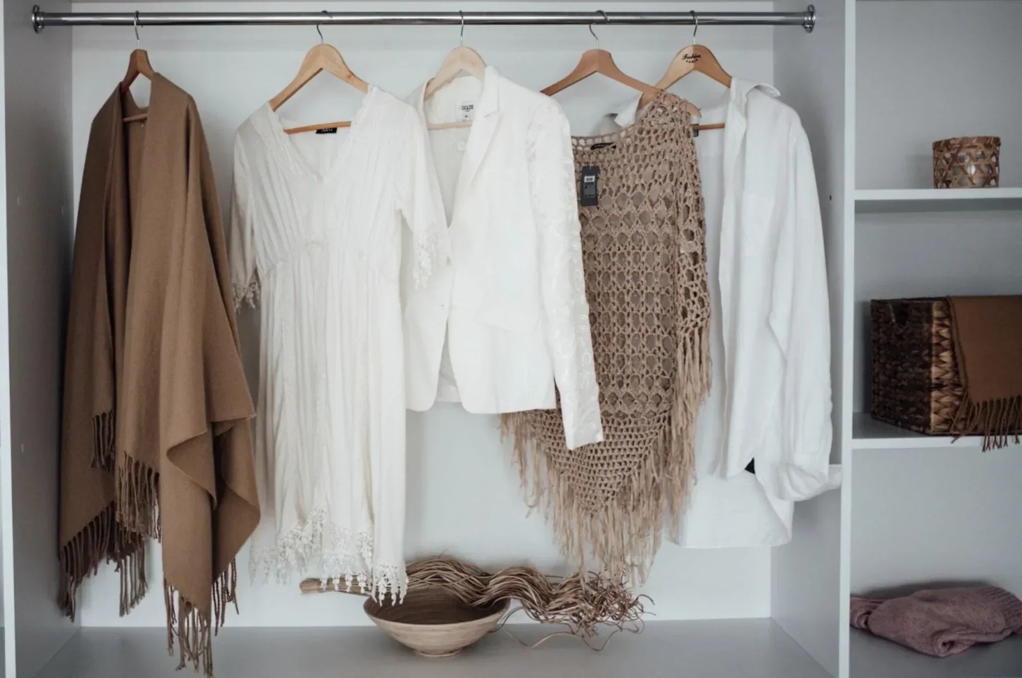 Fast Fashion vs Slow Fashion: Slow Fashion for Planet Care