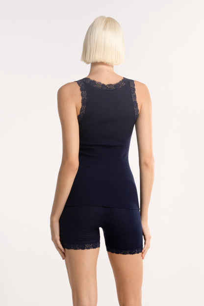 The Wool and Silk tank top with leavers lace 3410 - Oscalito