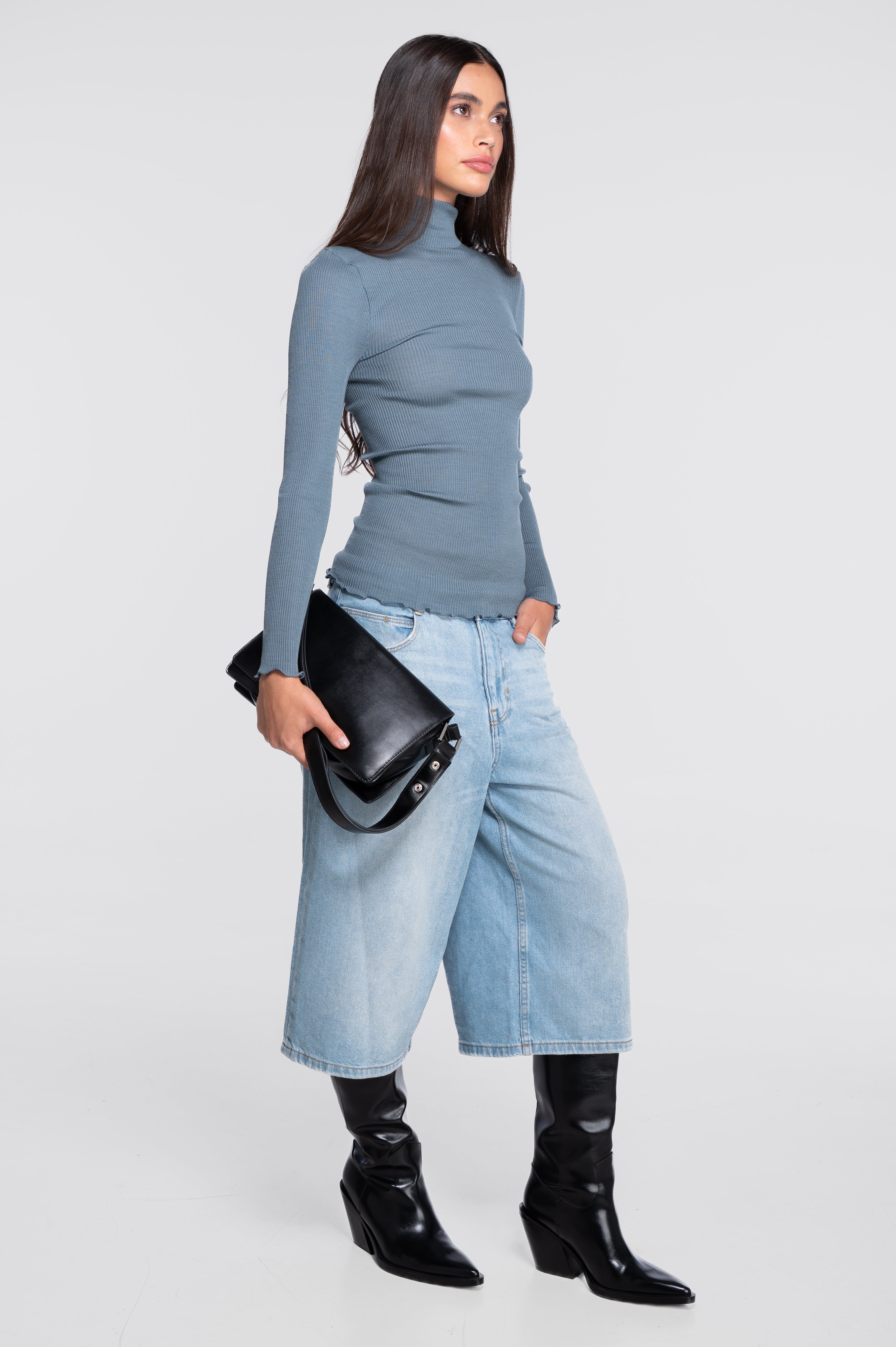 Wool and silk long sleeves mock neck shirt 3429