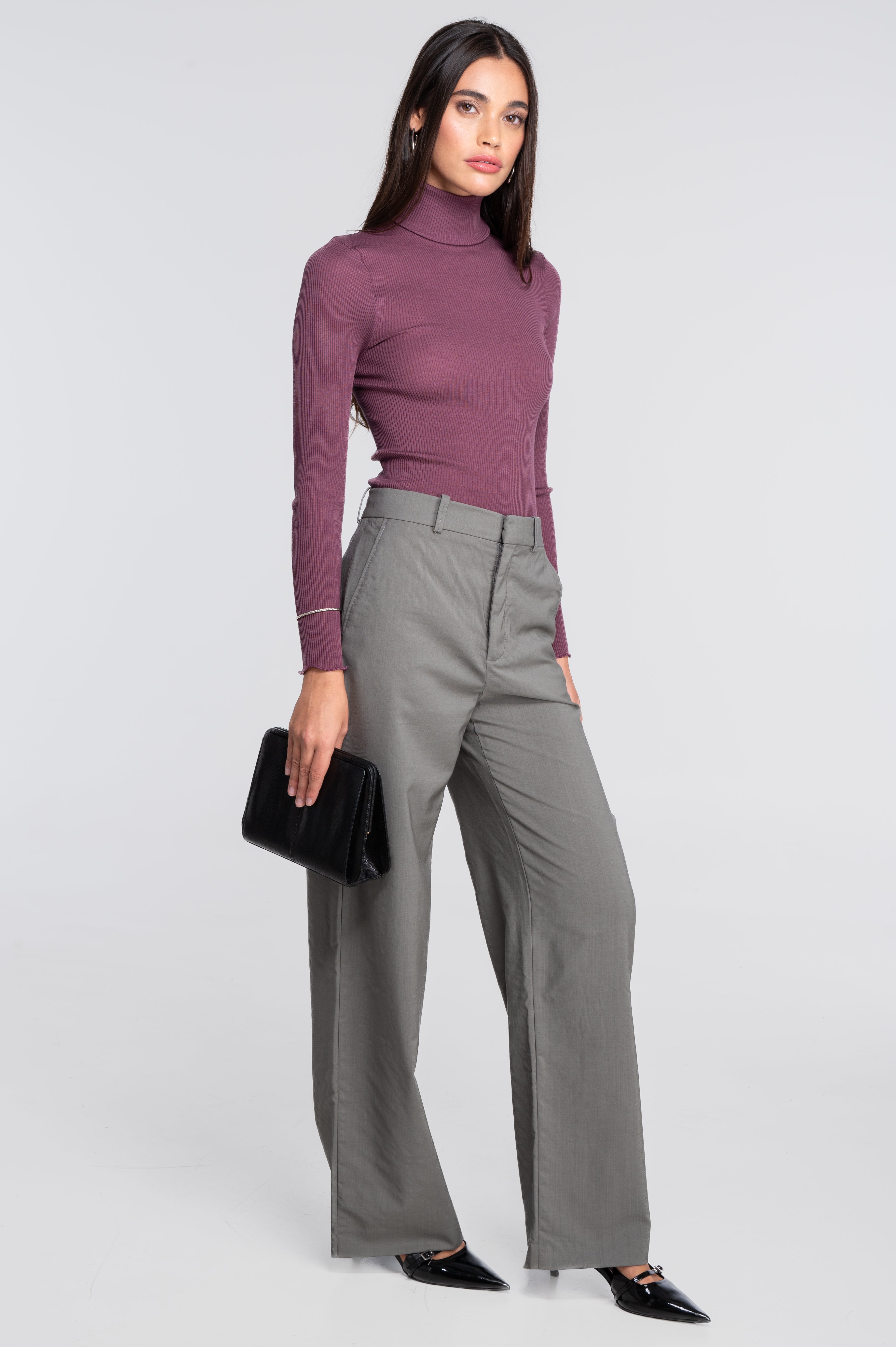 Pull à col roulé en laine et soie 3438