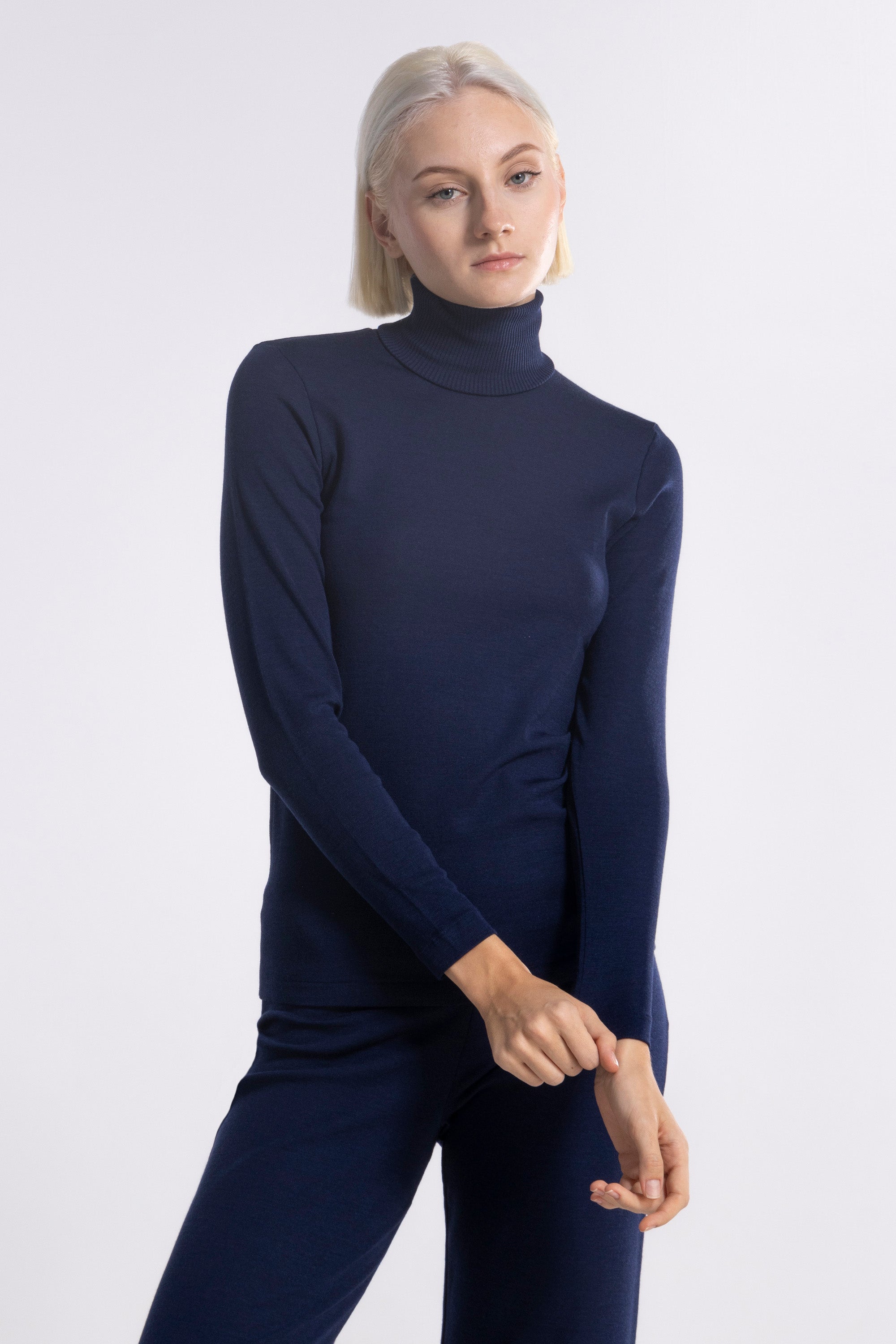 Turtleneck clothes sales