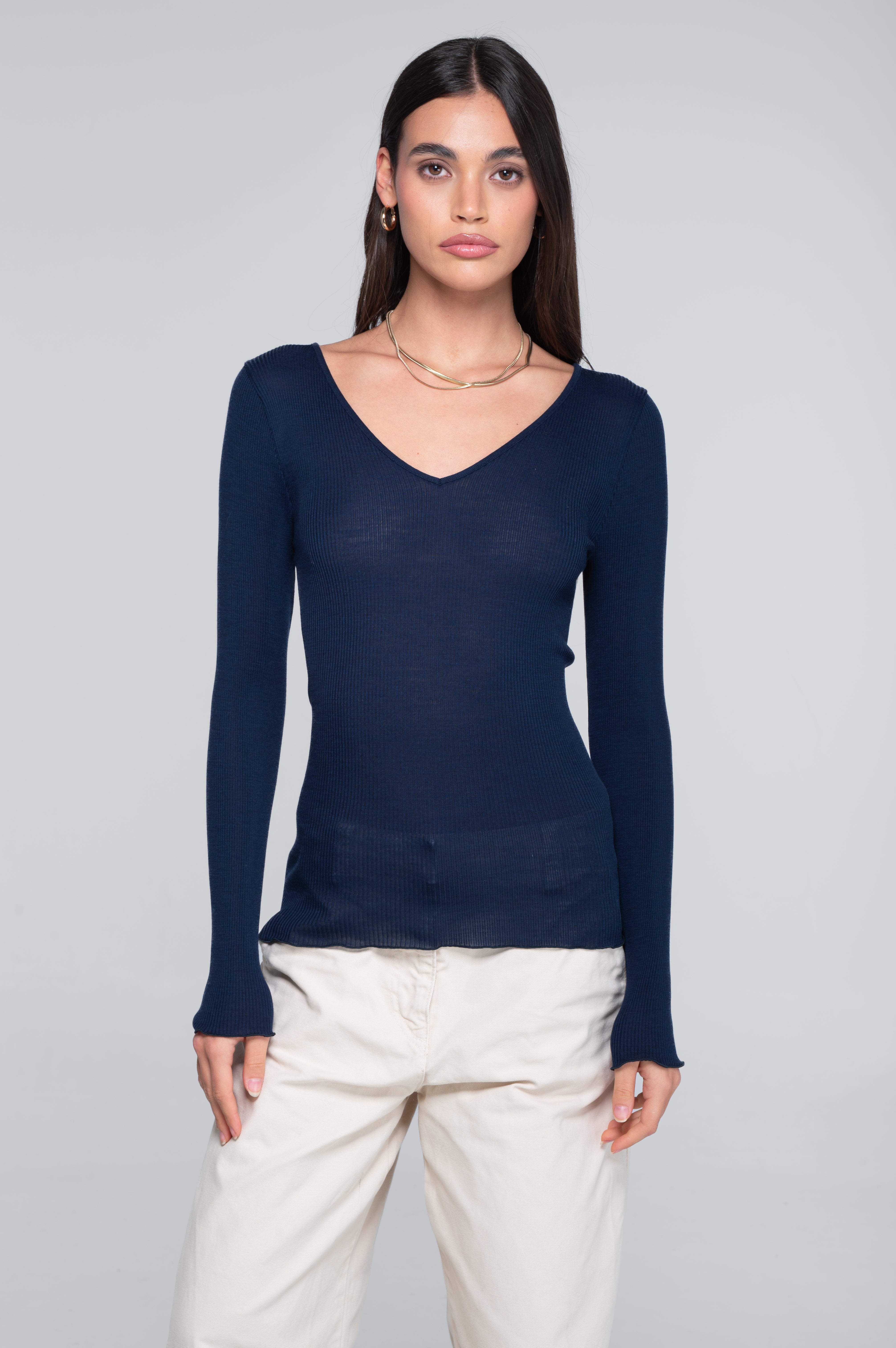 Wool and silk long sleeves V neck shirt 3486