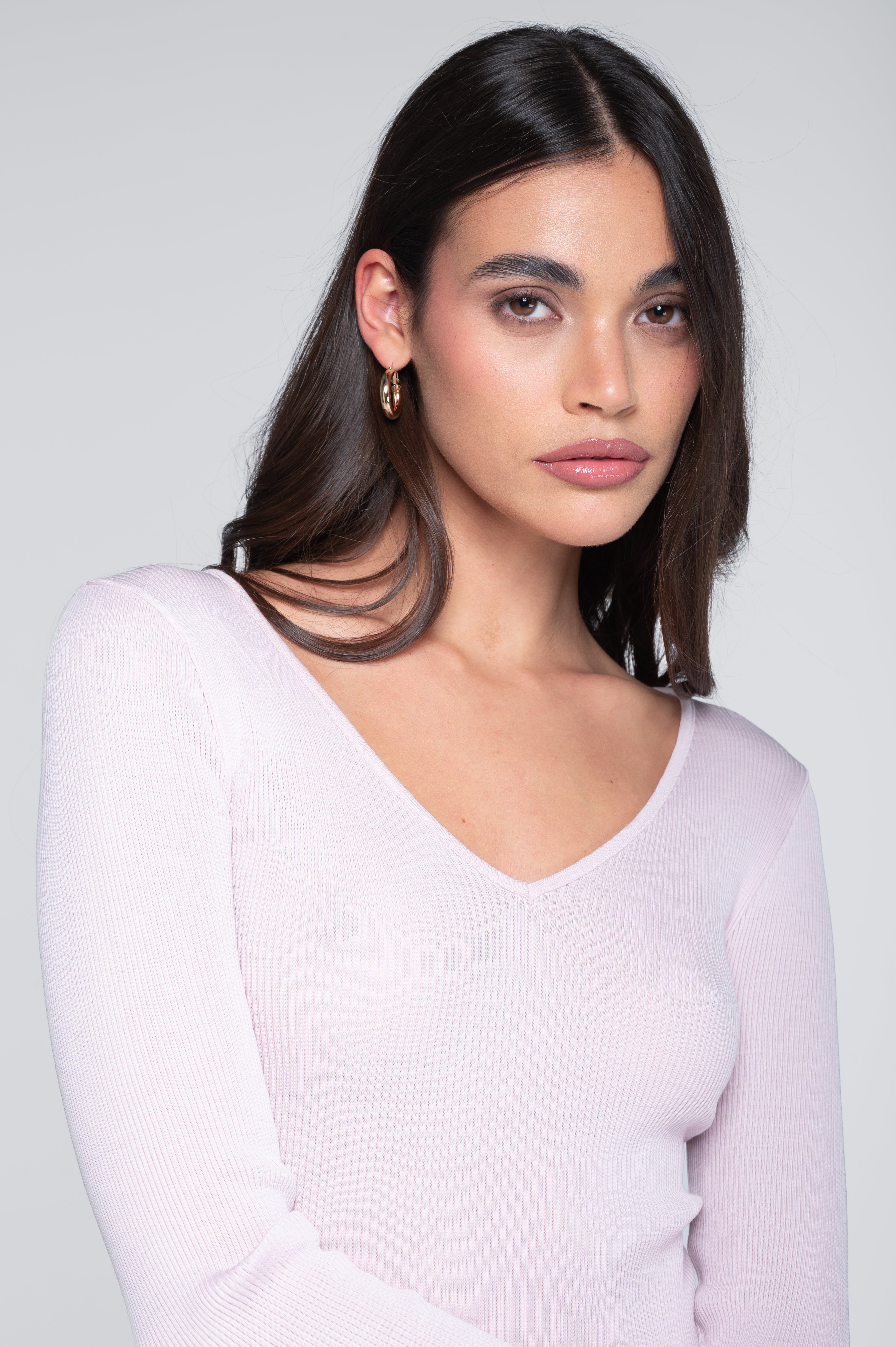 Wool and silk long sleeves V neck shirt 3486