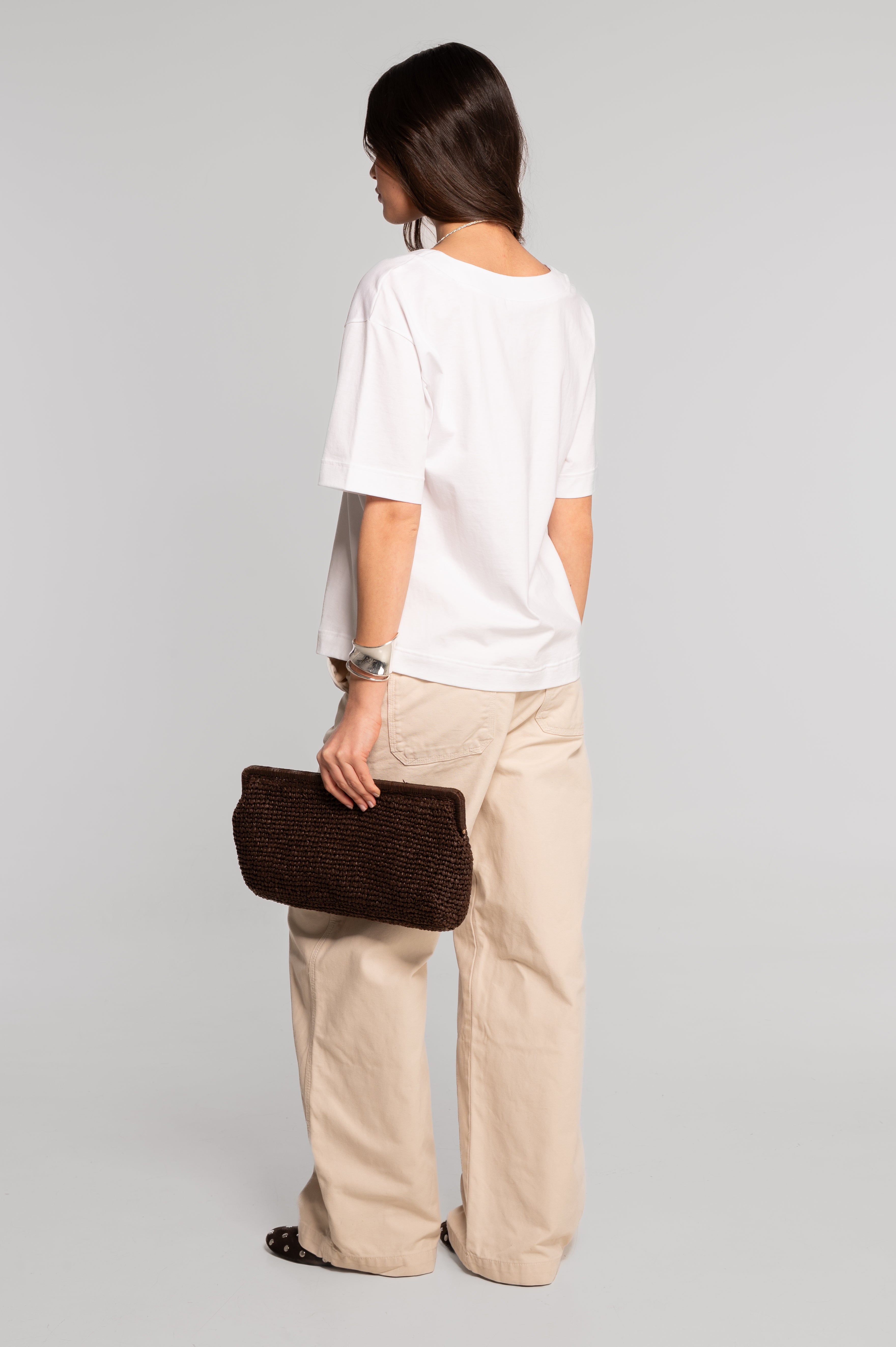 V neck T-shirt in jersey cotton 411