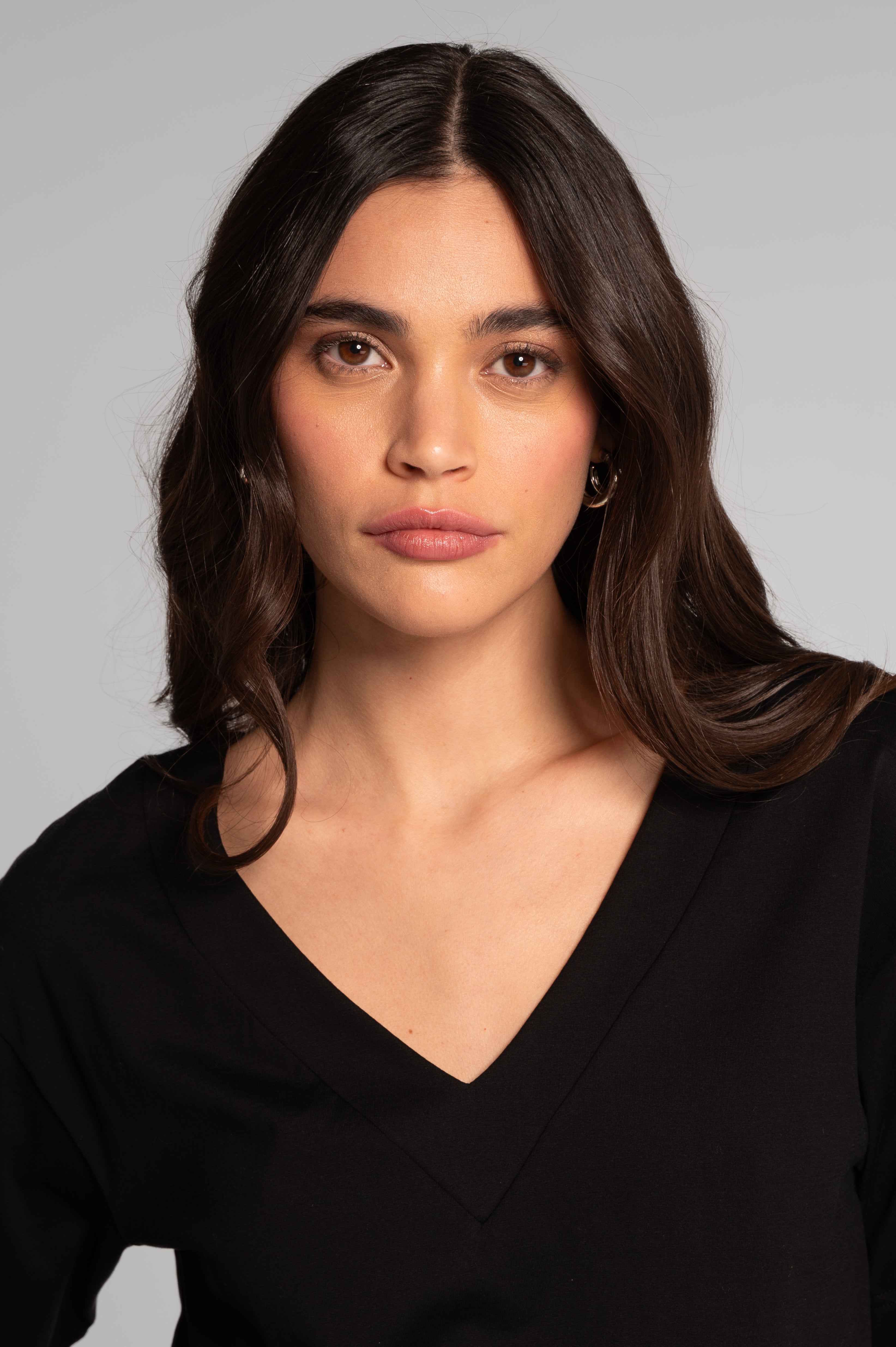 V neck T-shirt in jersey cotton 411