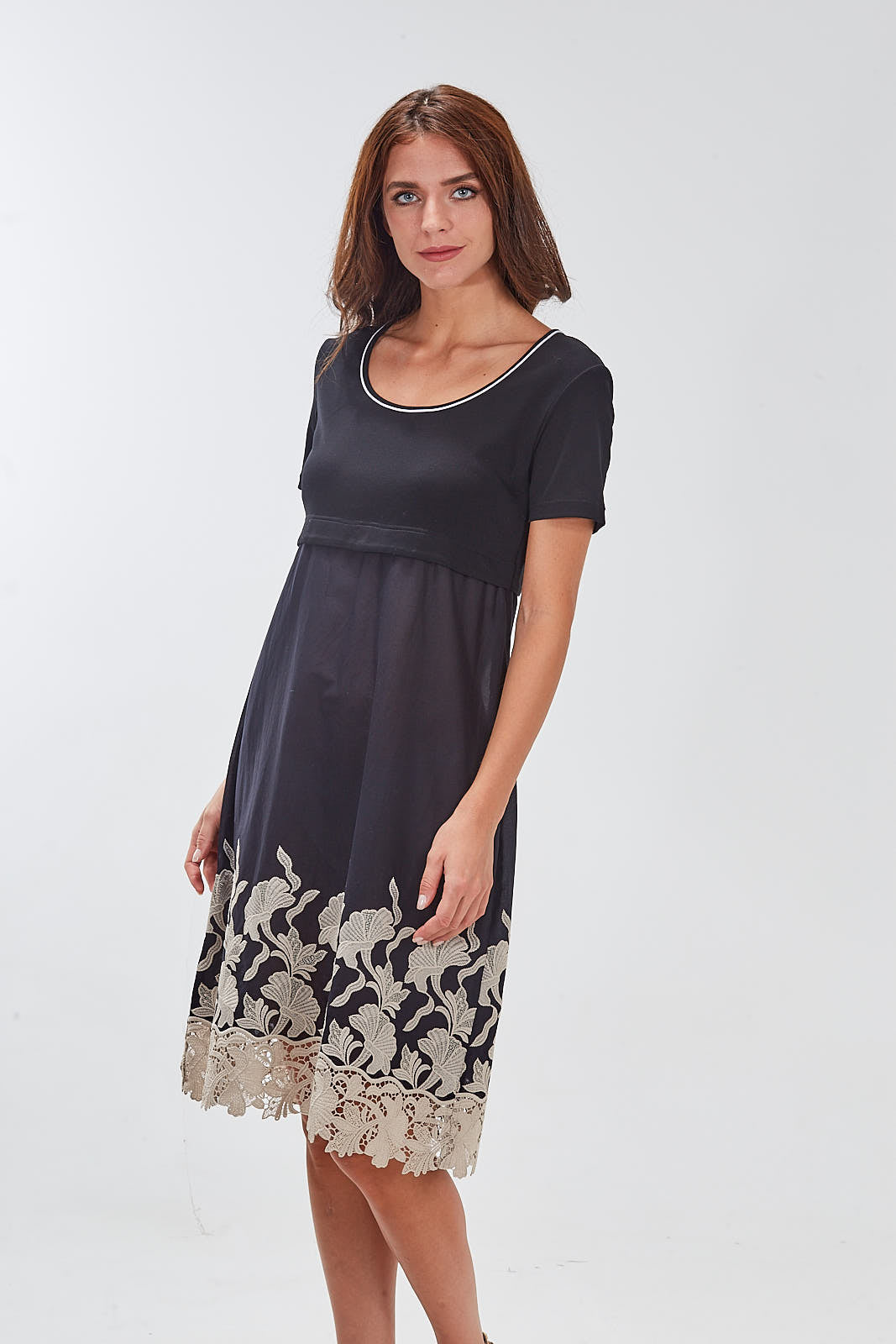 Short-sleeved Minidress in Cotton with Macramé 5984