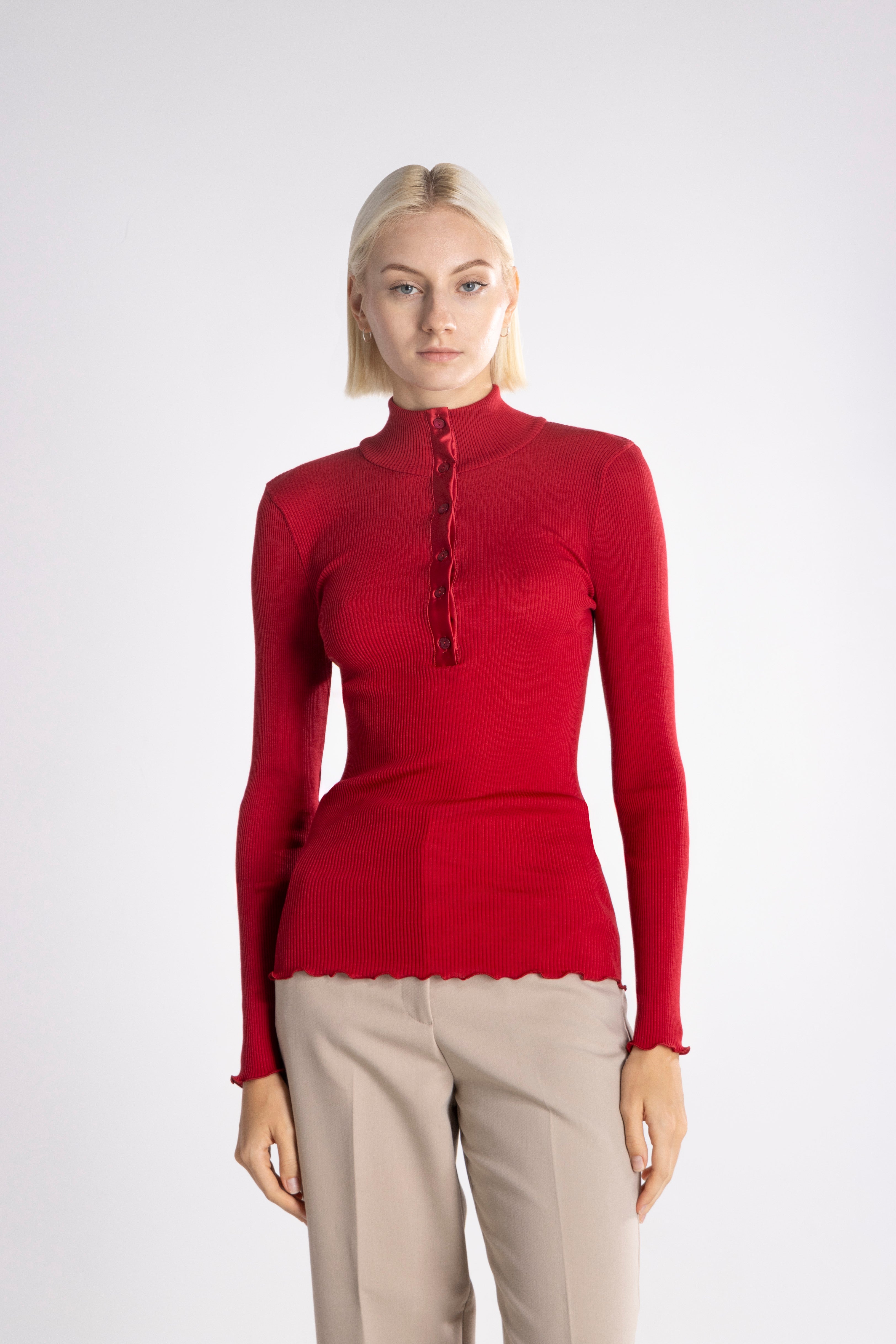 Longsleeves Woman70% Wool , 30% Silk 6347