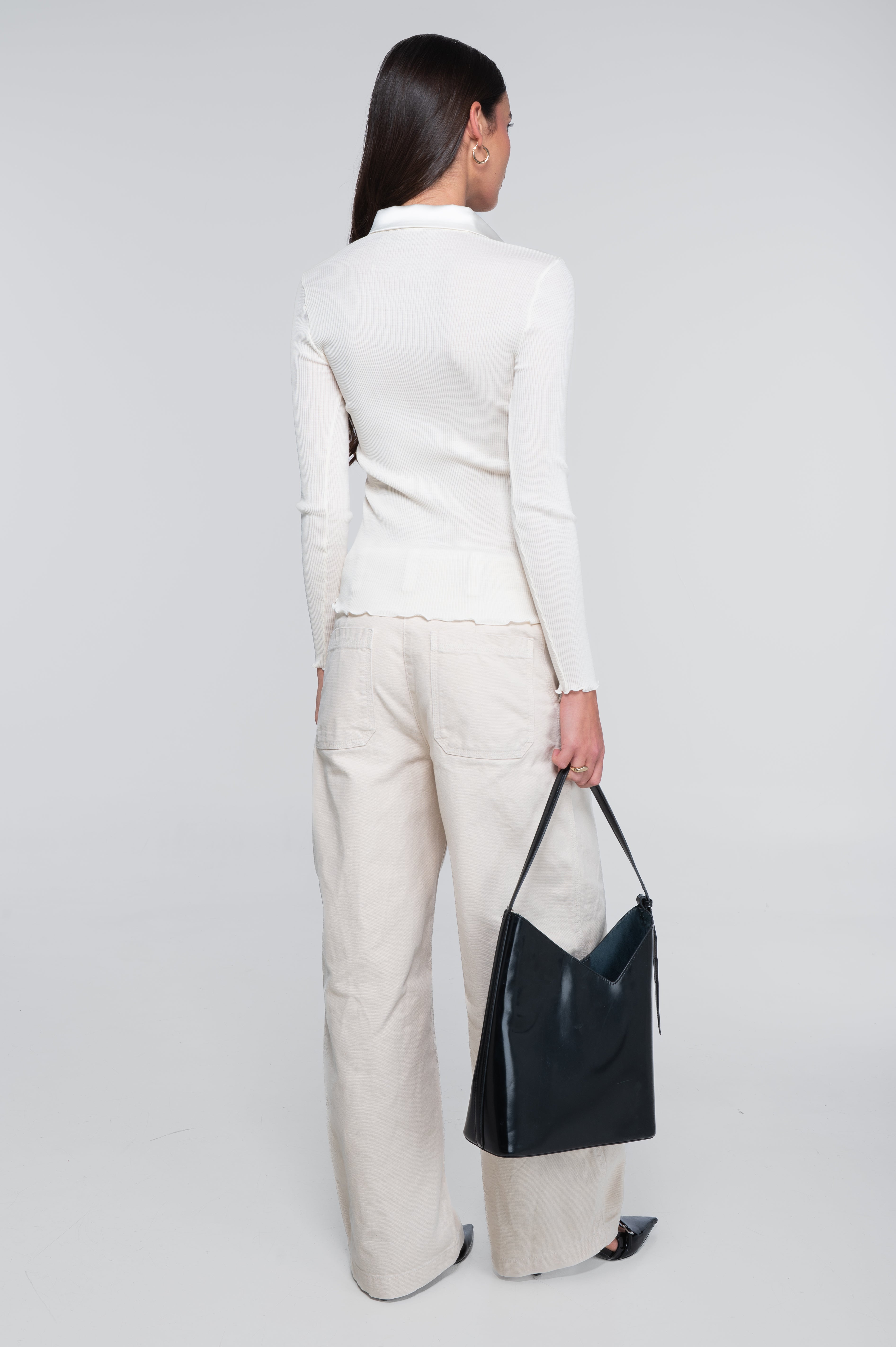 Chemise à manches longues en laine et soie avec ouverture en satin 6350