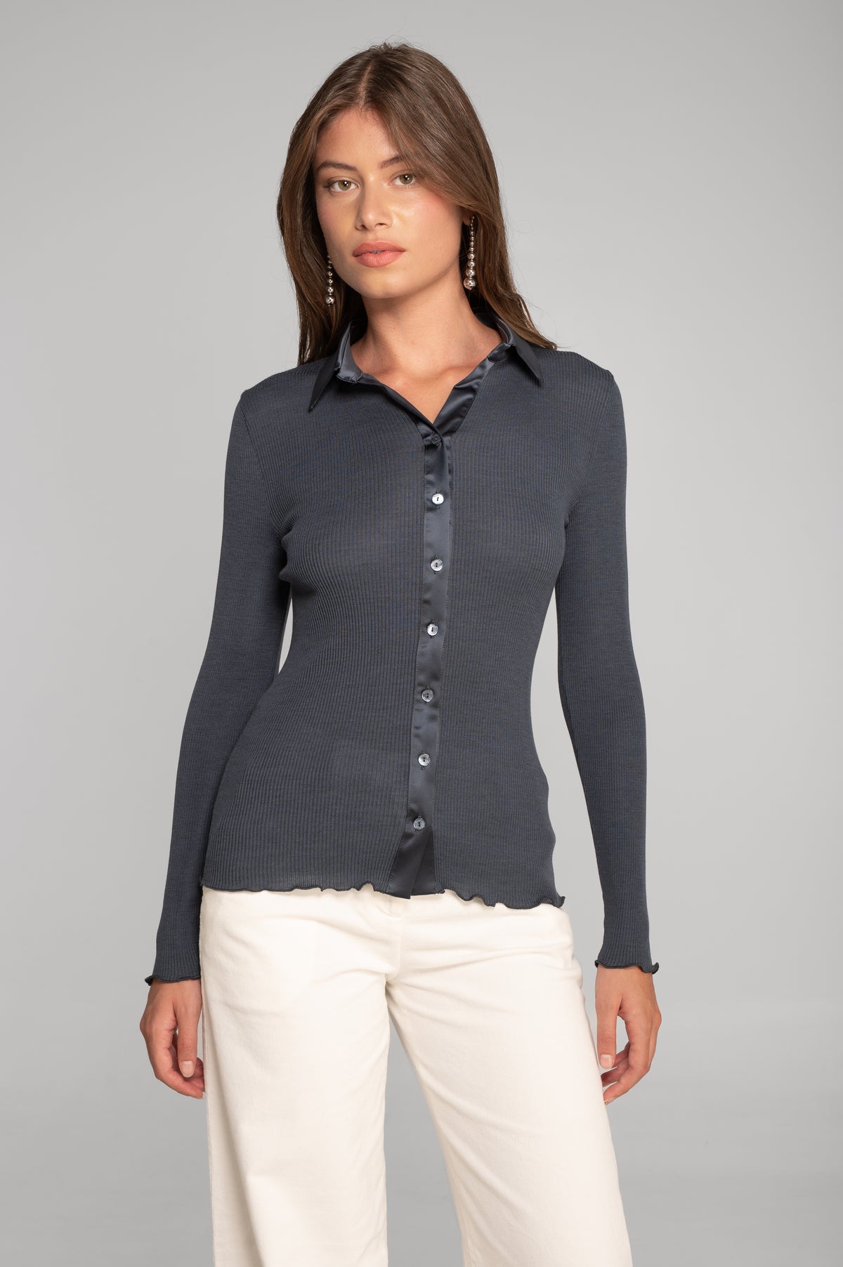 Wool and silk long sleeves shirt with satin details 6350