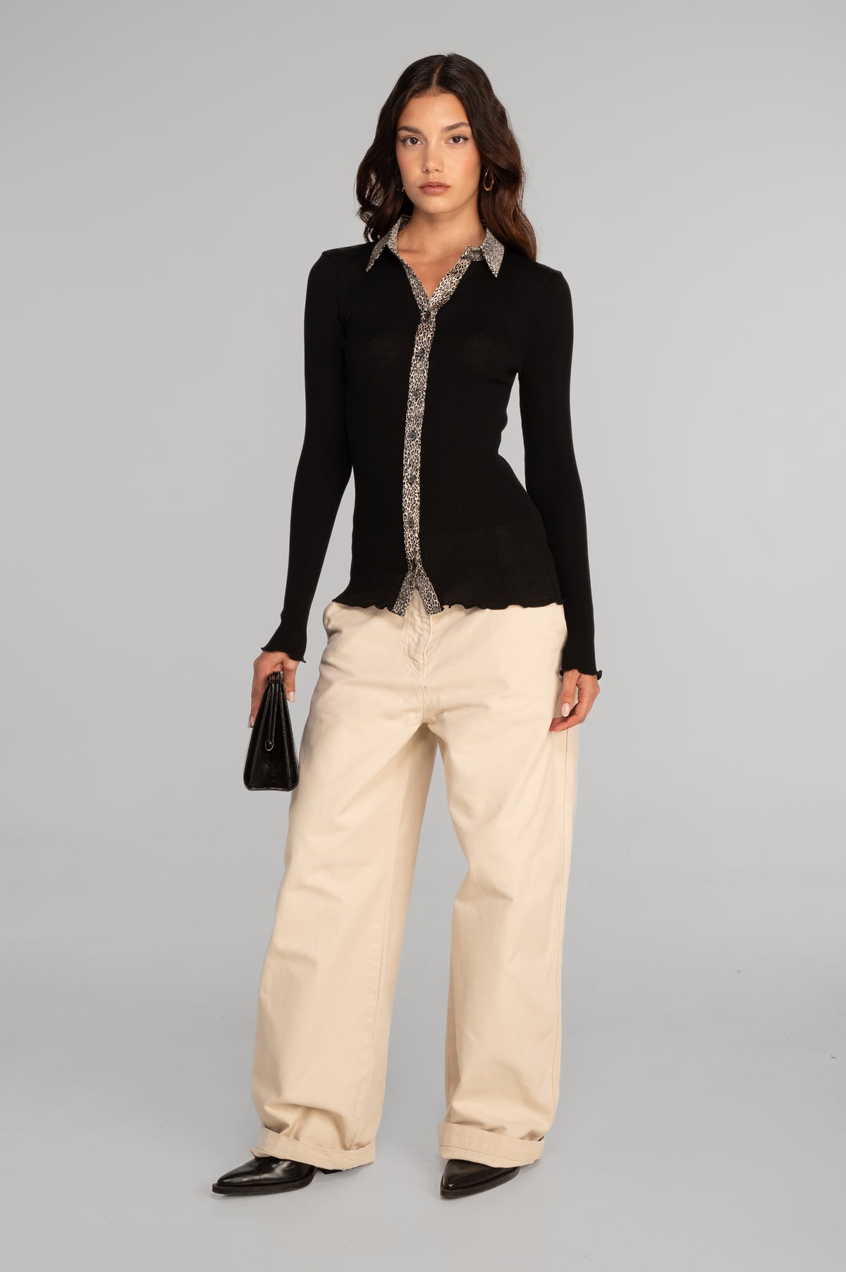 Wool and silk long sleeves shirt with satin details 6350