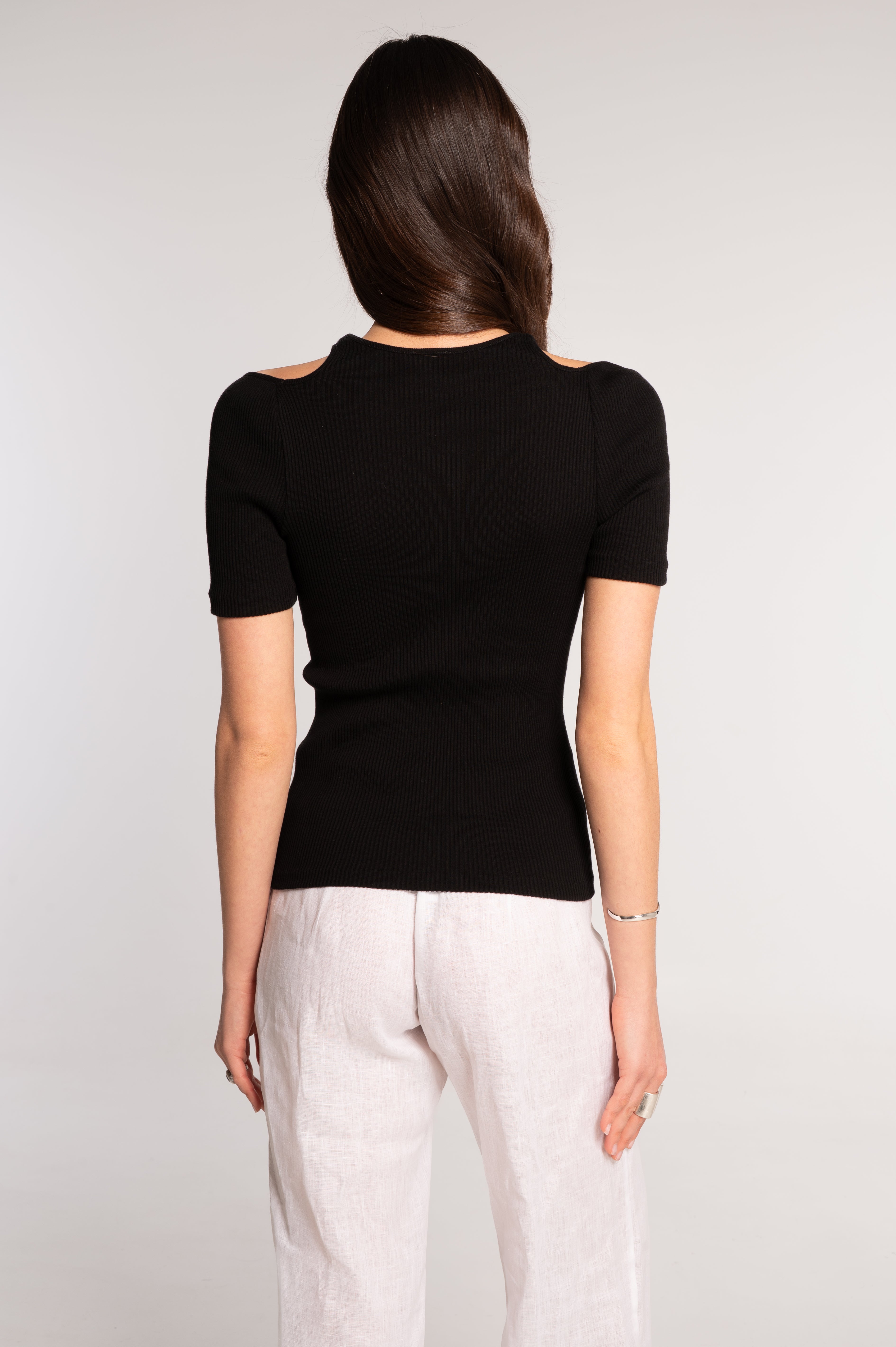 Cotton T-shirt with shoulder cut-outs 7154