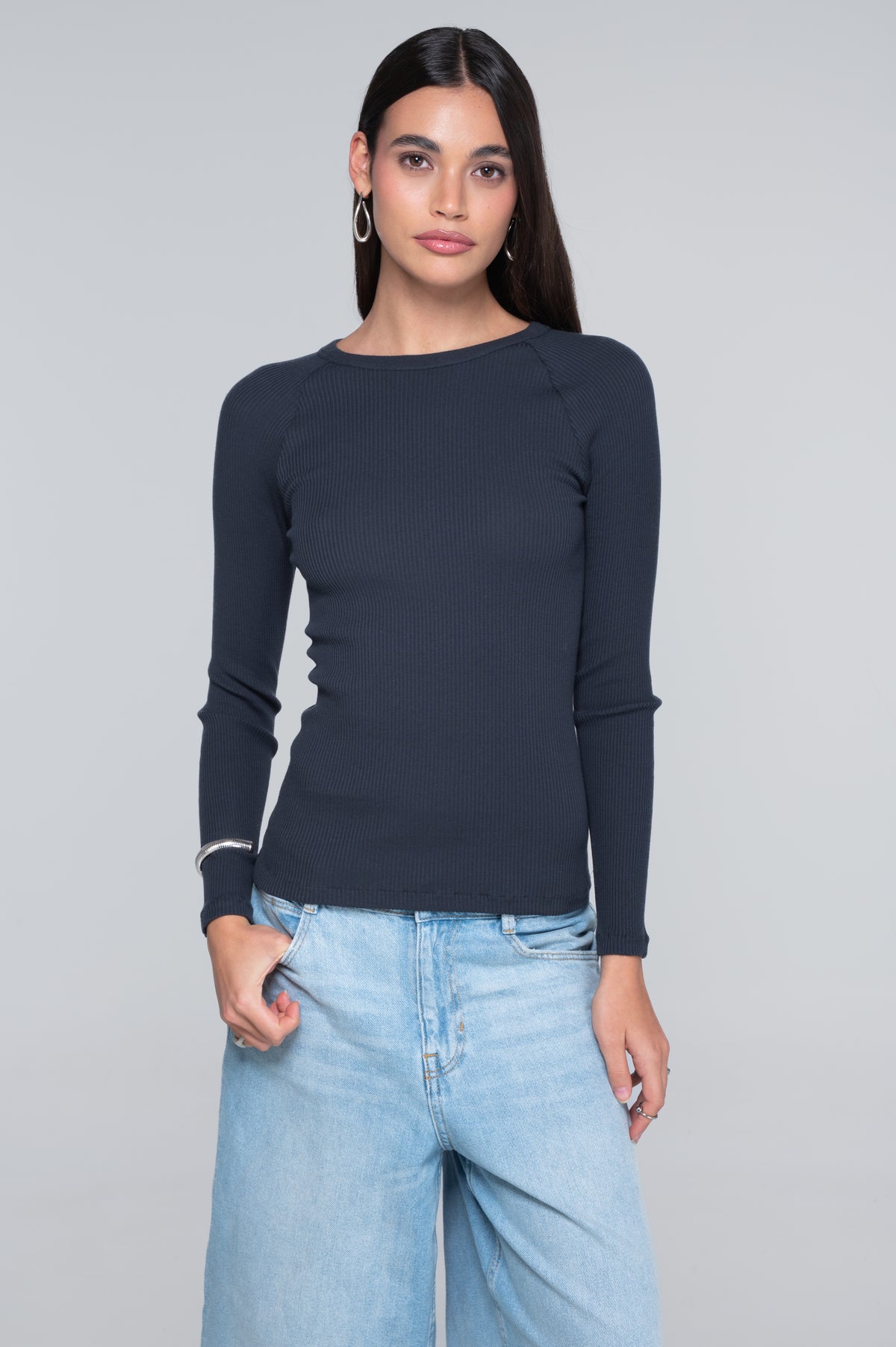 Cotton long sleeves roundneck shirt 7161