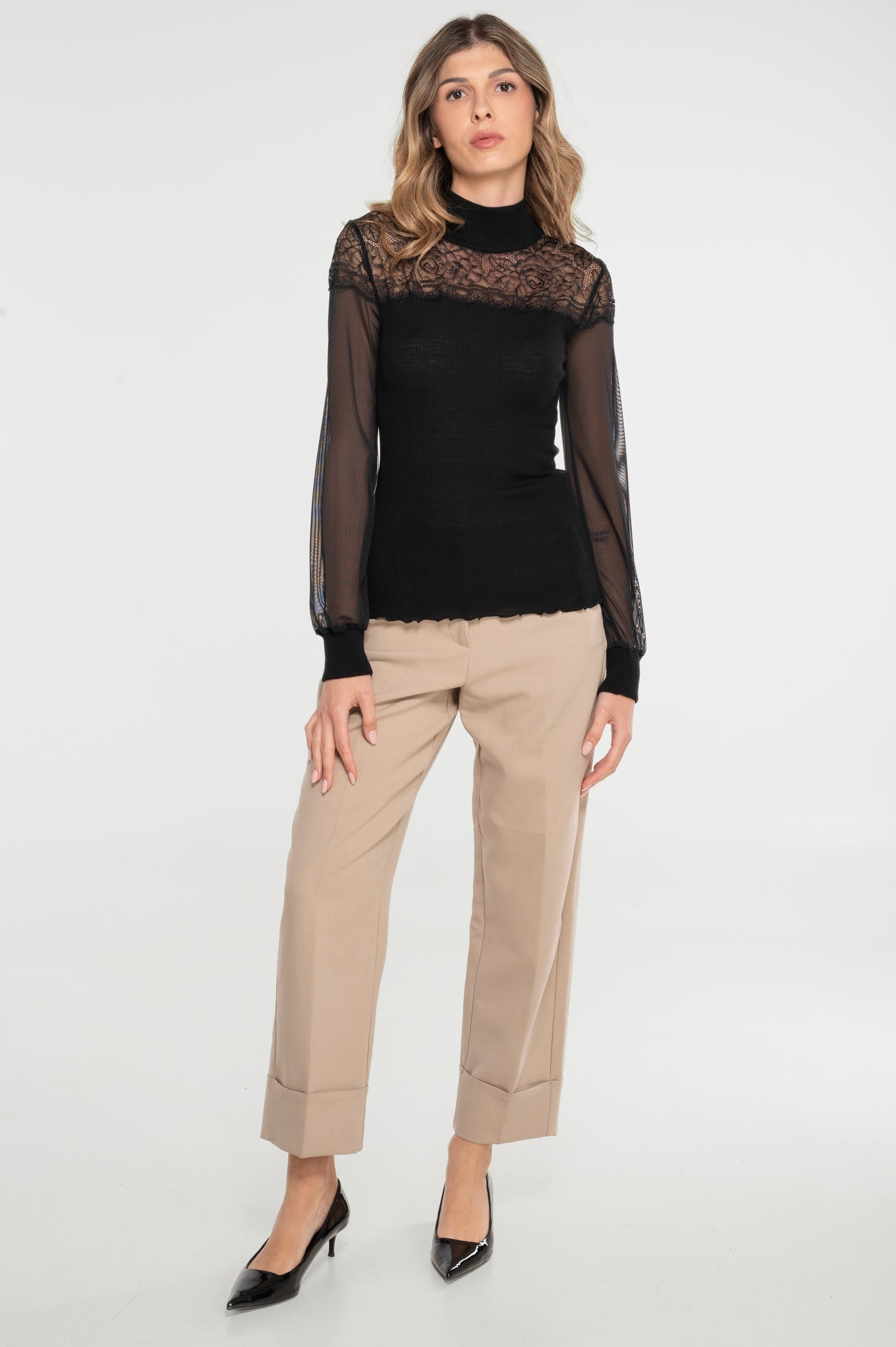 Wool and silk long sleeves turtleneck shirt with Leavers lace 7408