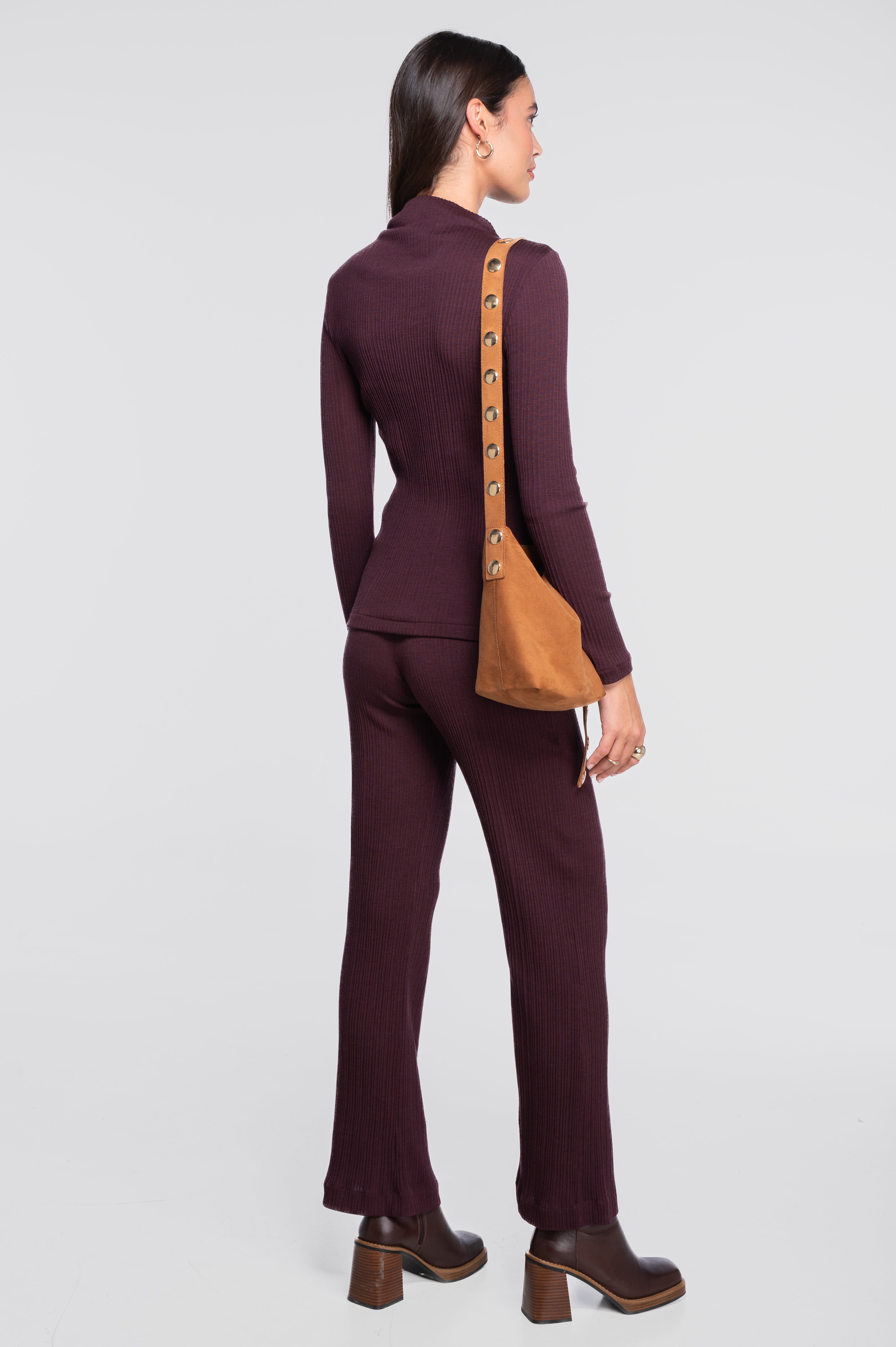 Haut à manches longues et col montant en laine et soie 7466