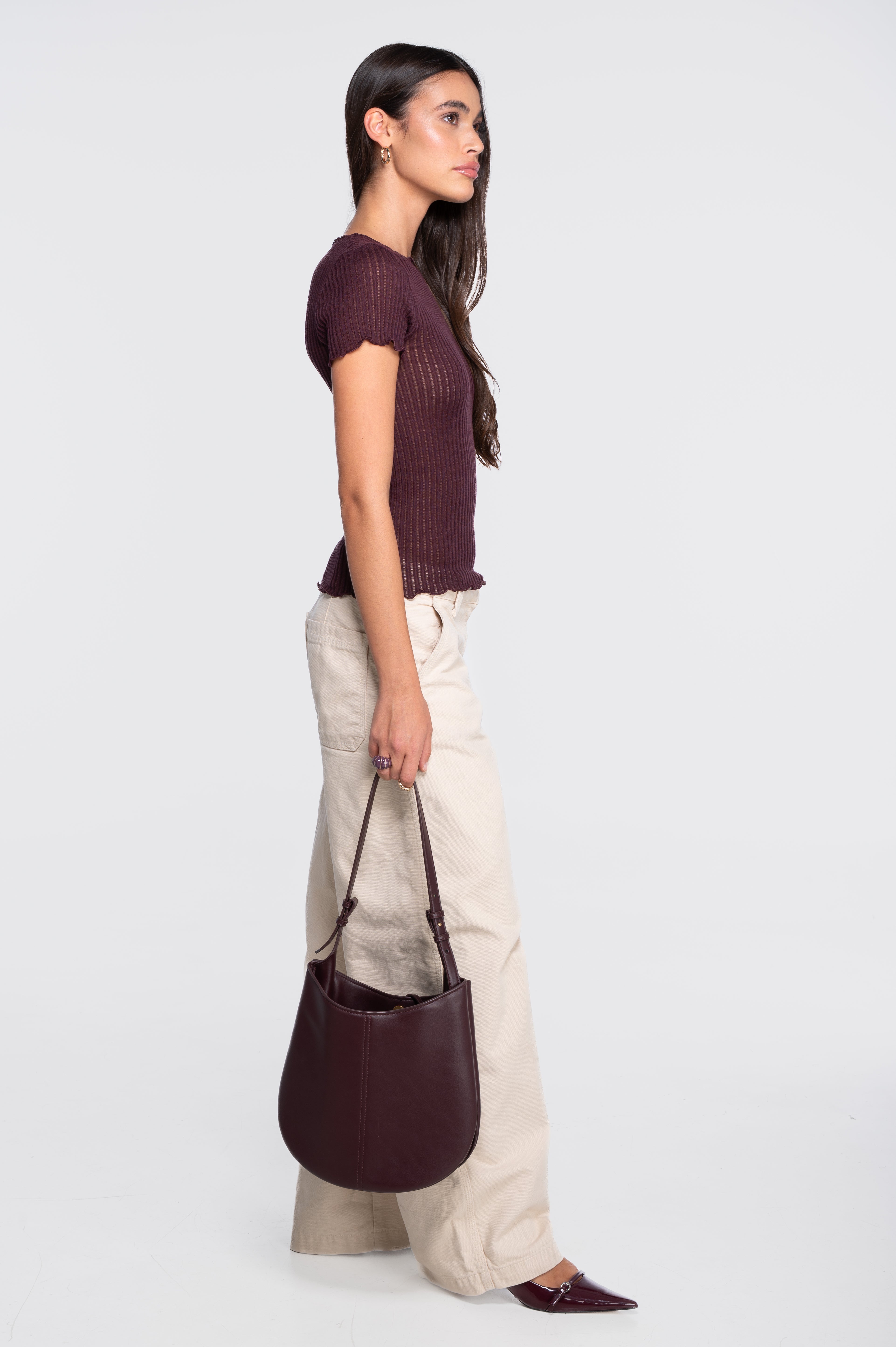 Short sleeves roundneck top in ajouré wool and silk 7493
