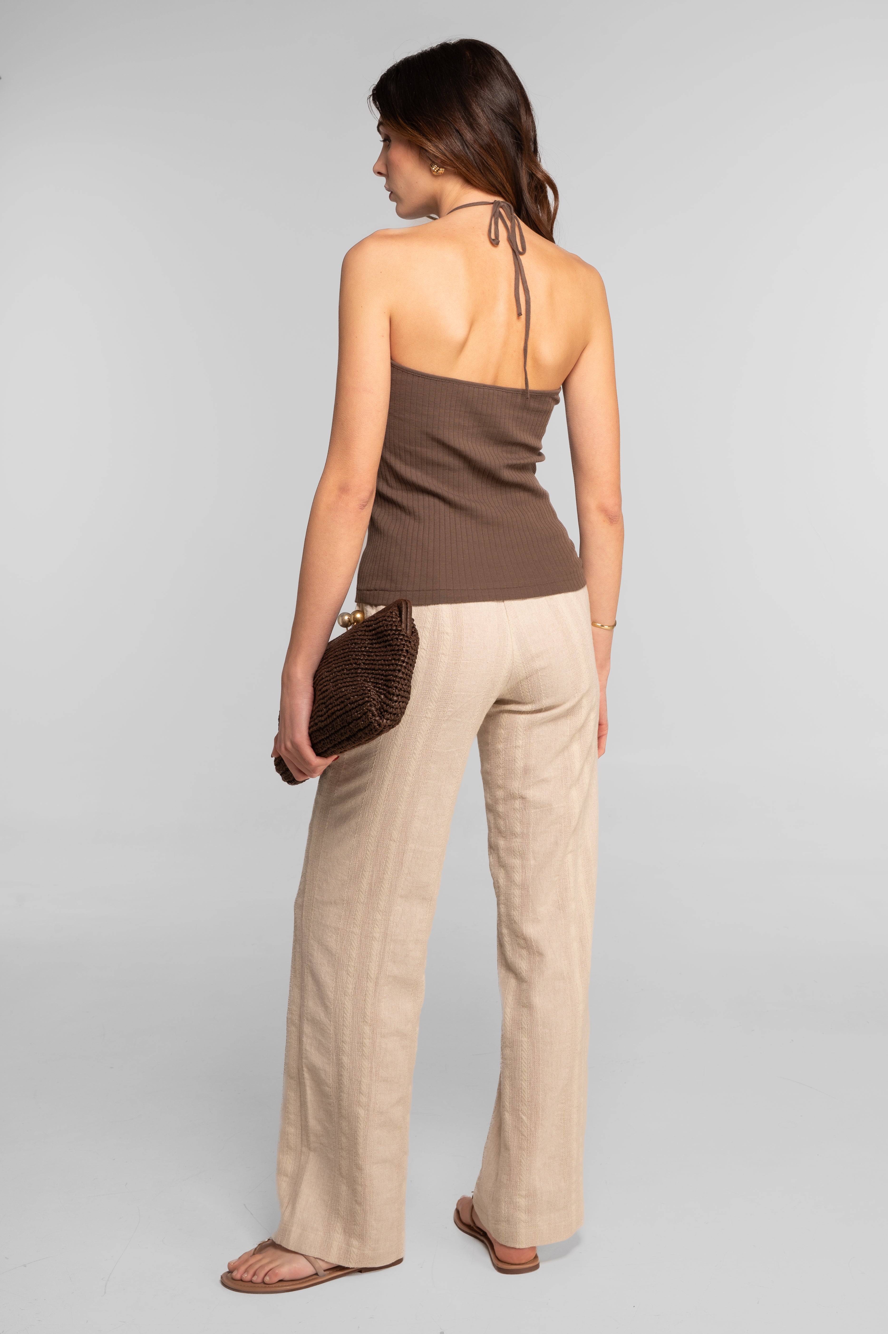 Cotton top with a keyhole detail 7563