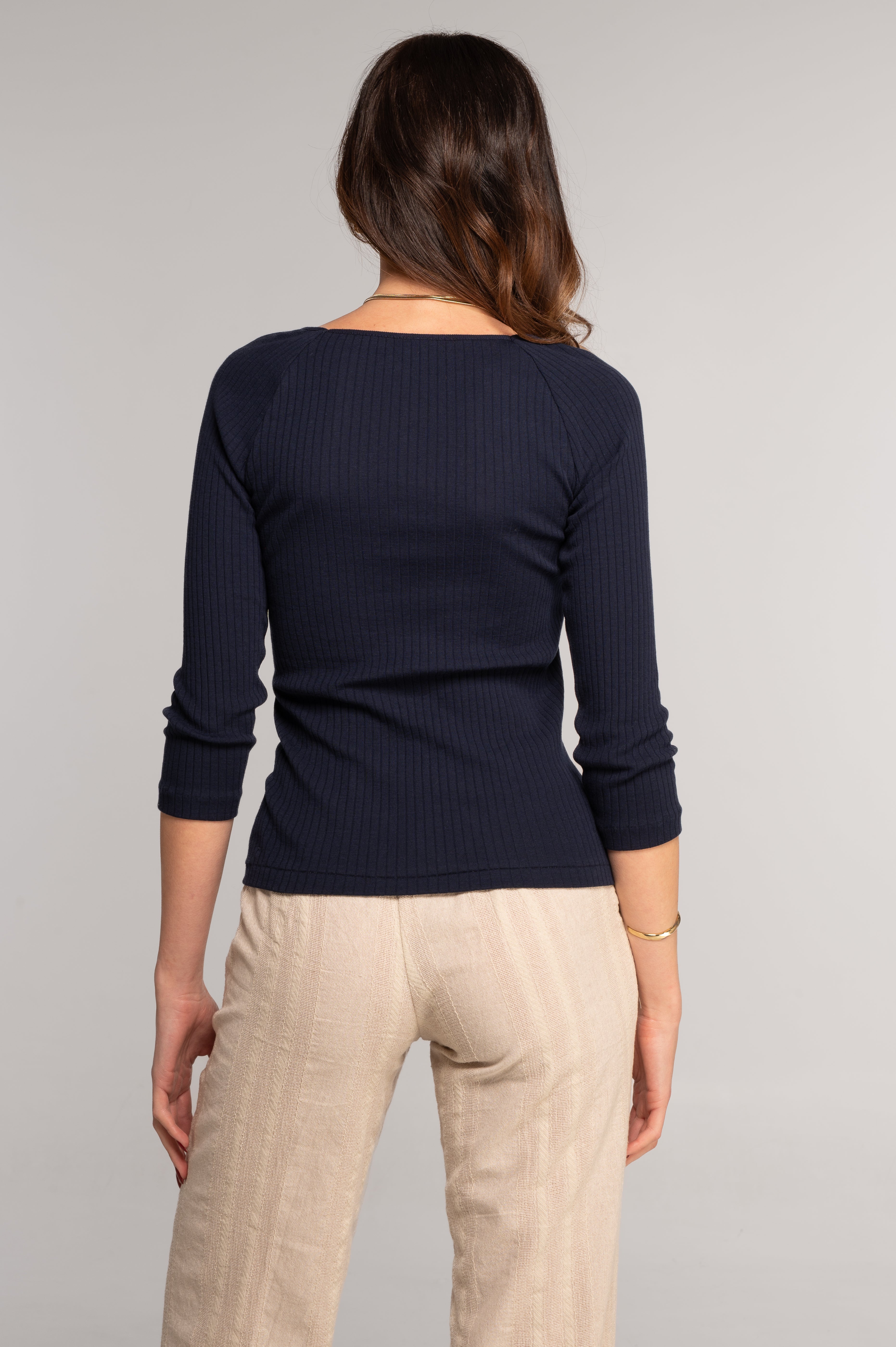 Cotton three-quarter sleeve shirt 7567