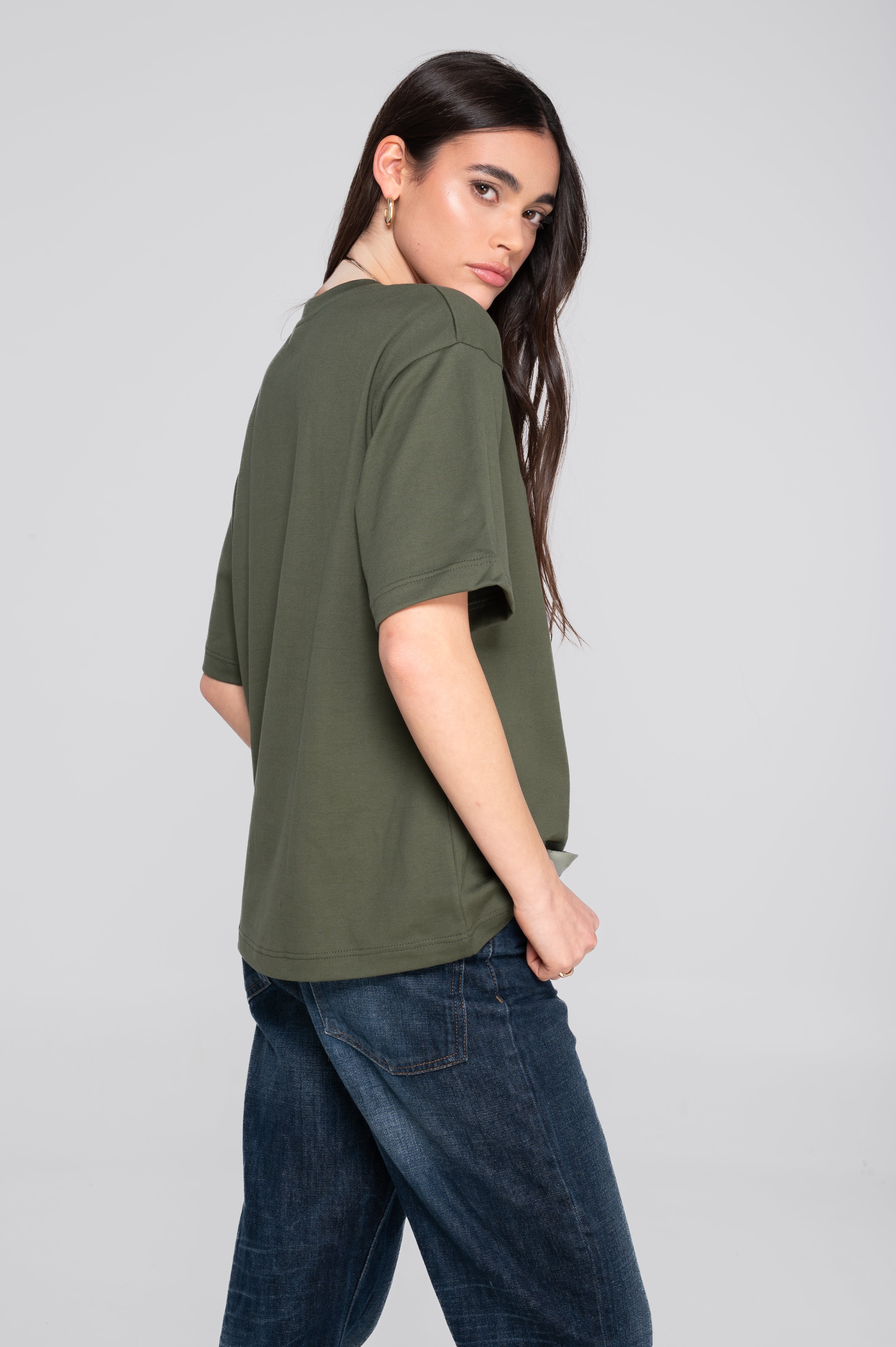 T-shirt girocollo in jersey di cotone pesante 7571